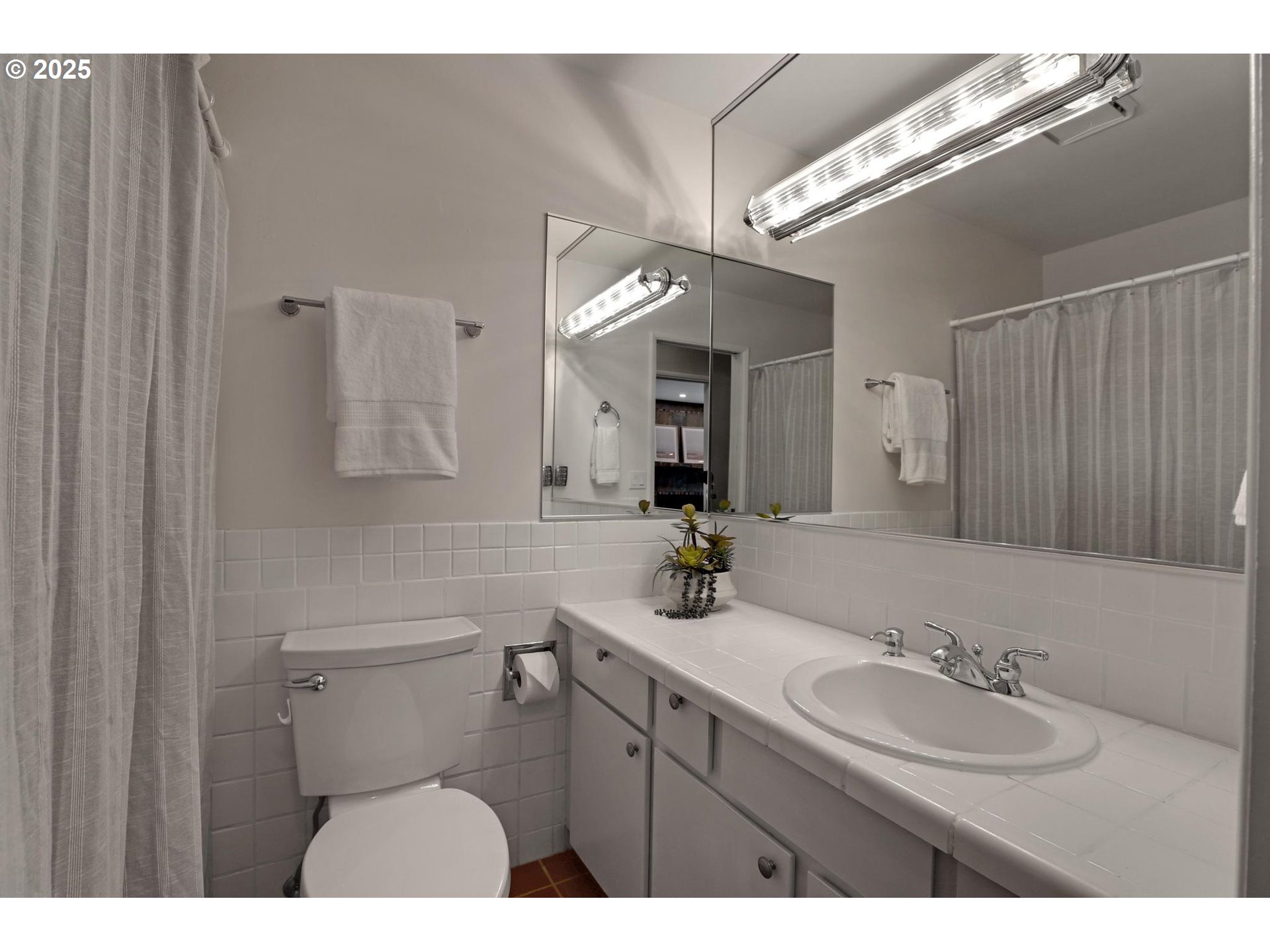 10380 SW WASHINGTON ST