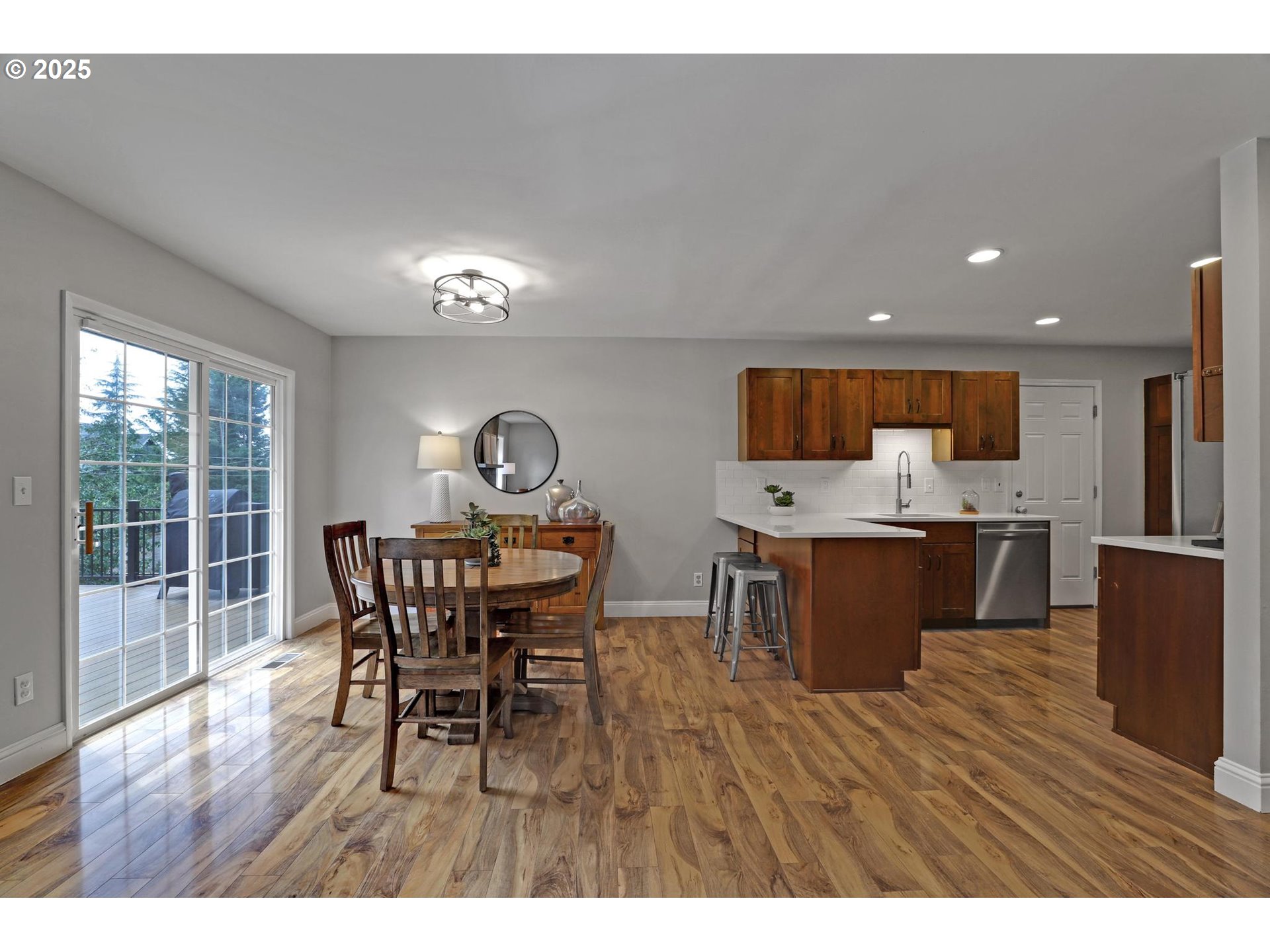 10380 SW WASHINGTON ST