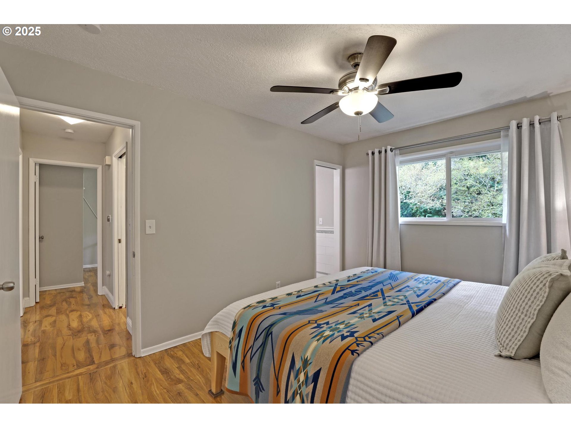 10380 SW WASHINGTON ST