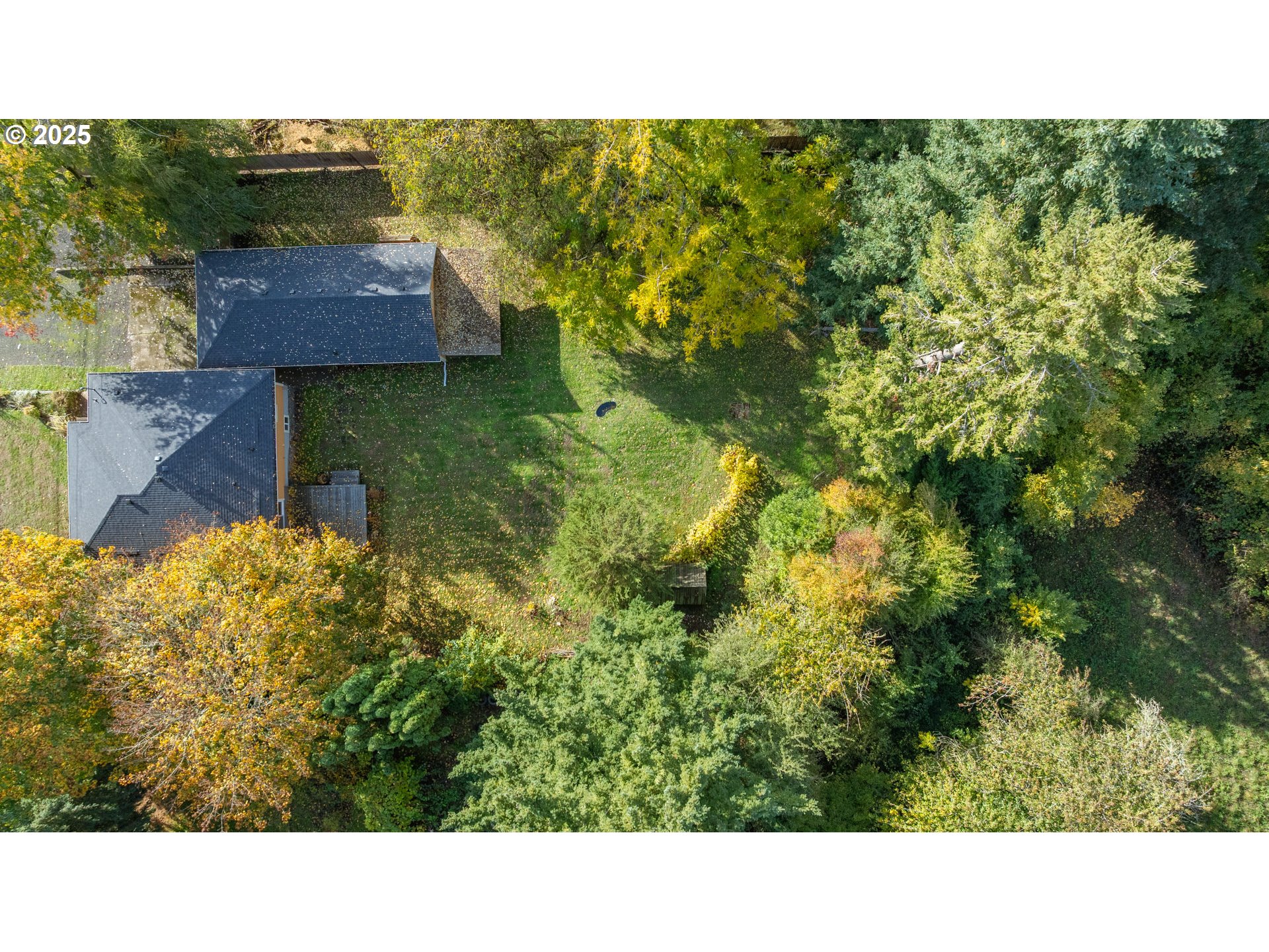 8030 NW MEADOW LAKE RD