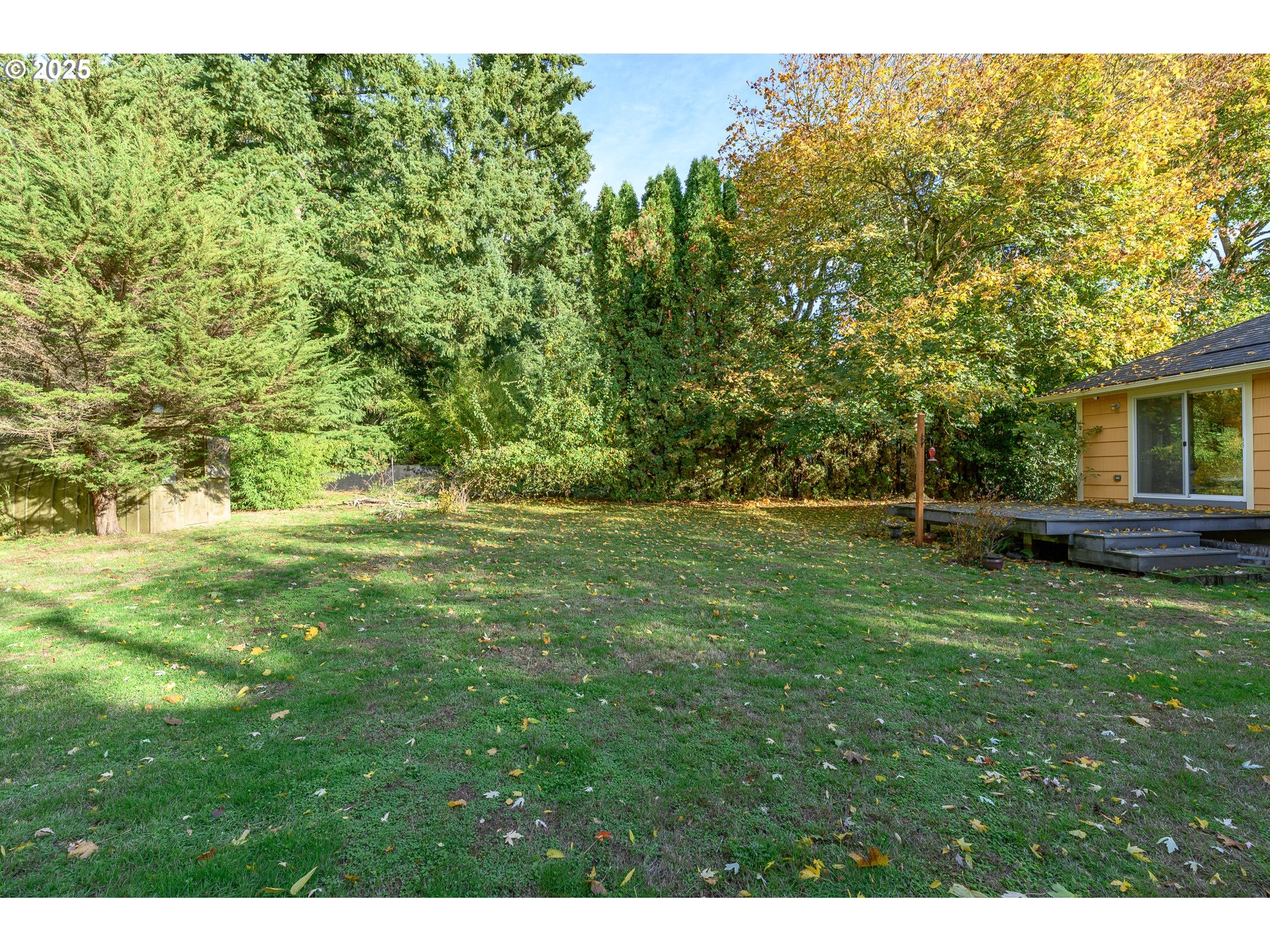 8030 NW MEADOW LAKE RD