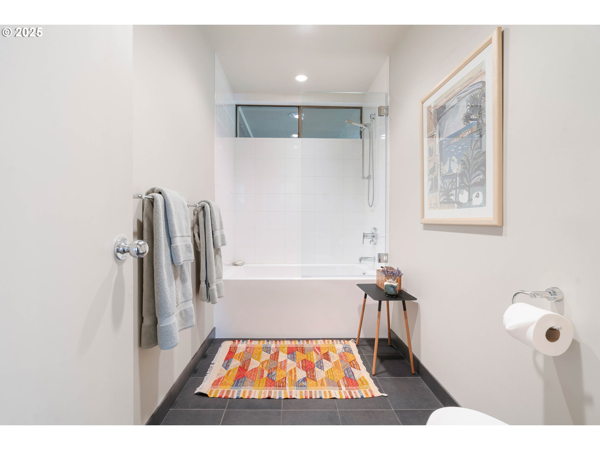 23 MASARYK ST