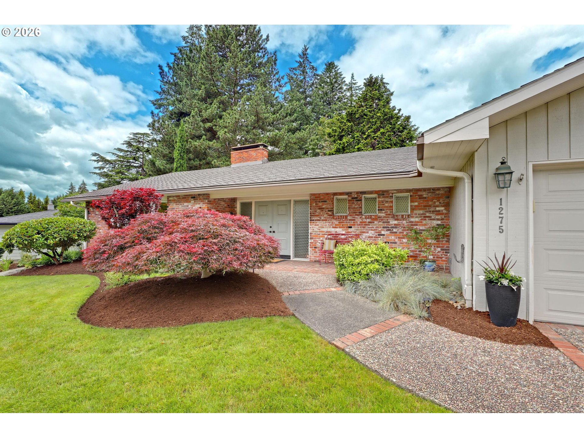 1275 SW ORINDA WAY