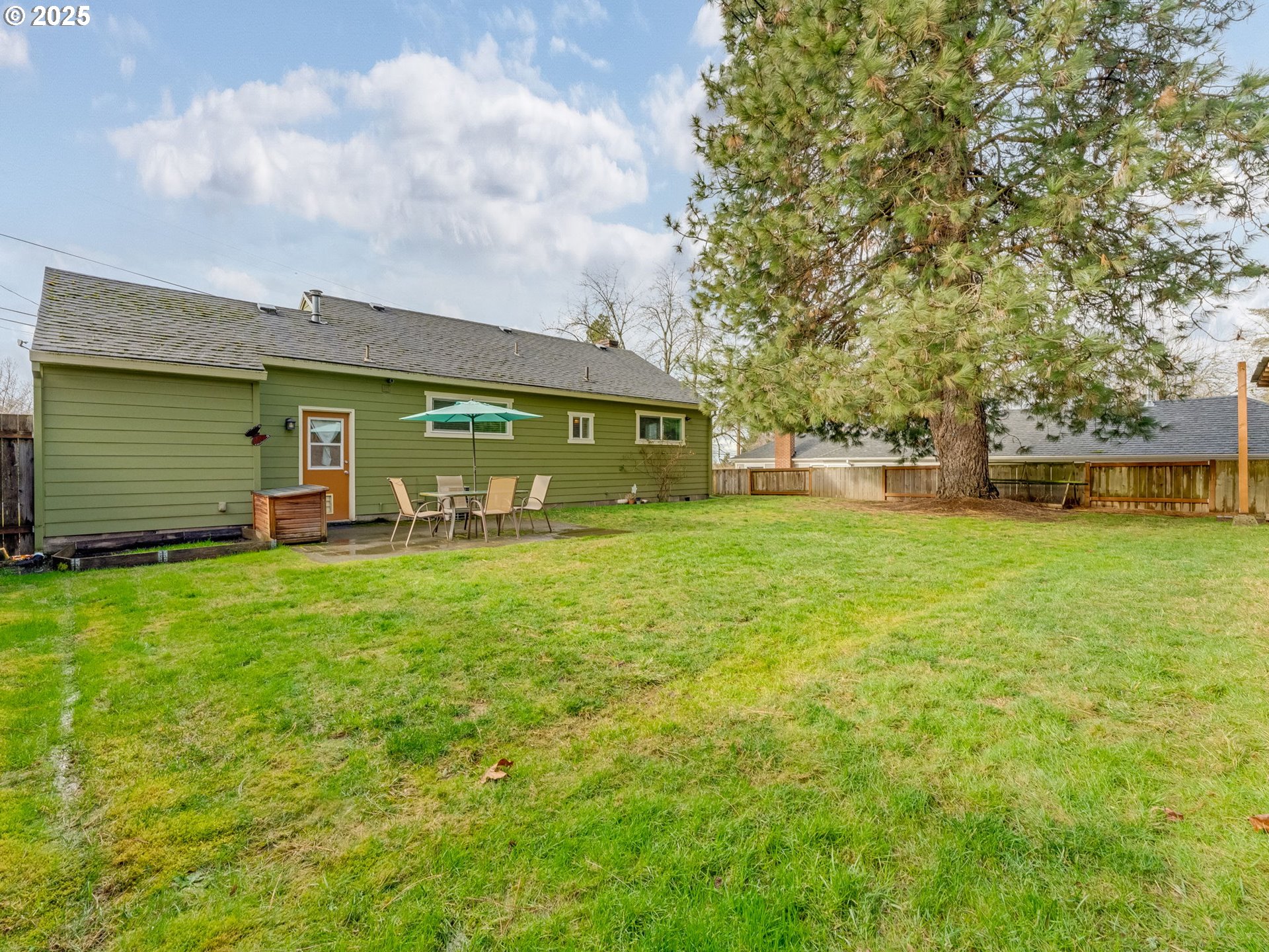 9577 SE TENINO CT