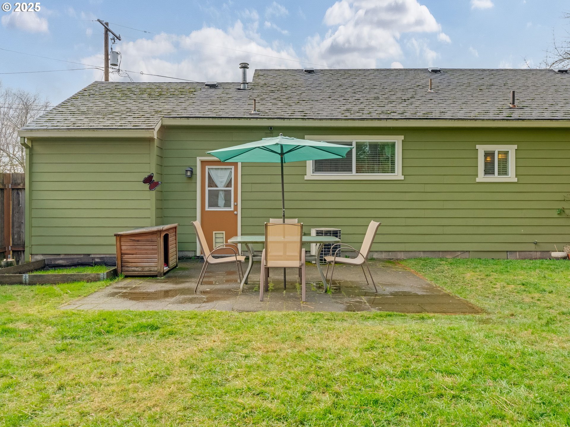 9577 SE TENINO CT