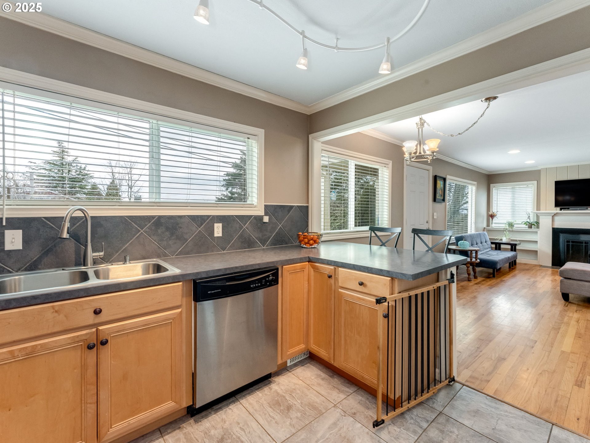 9577 SE TENINO CT