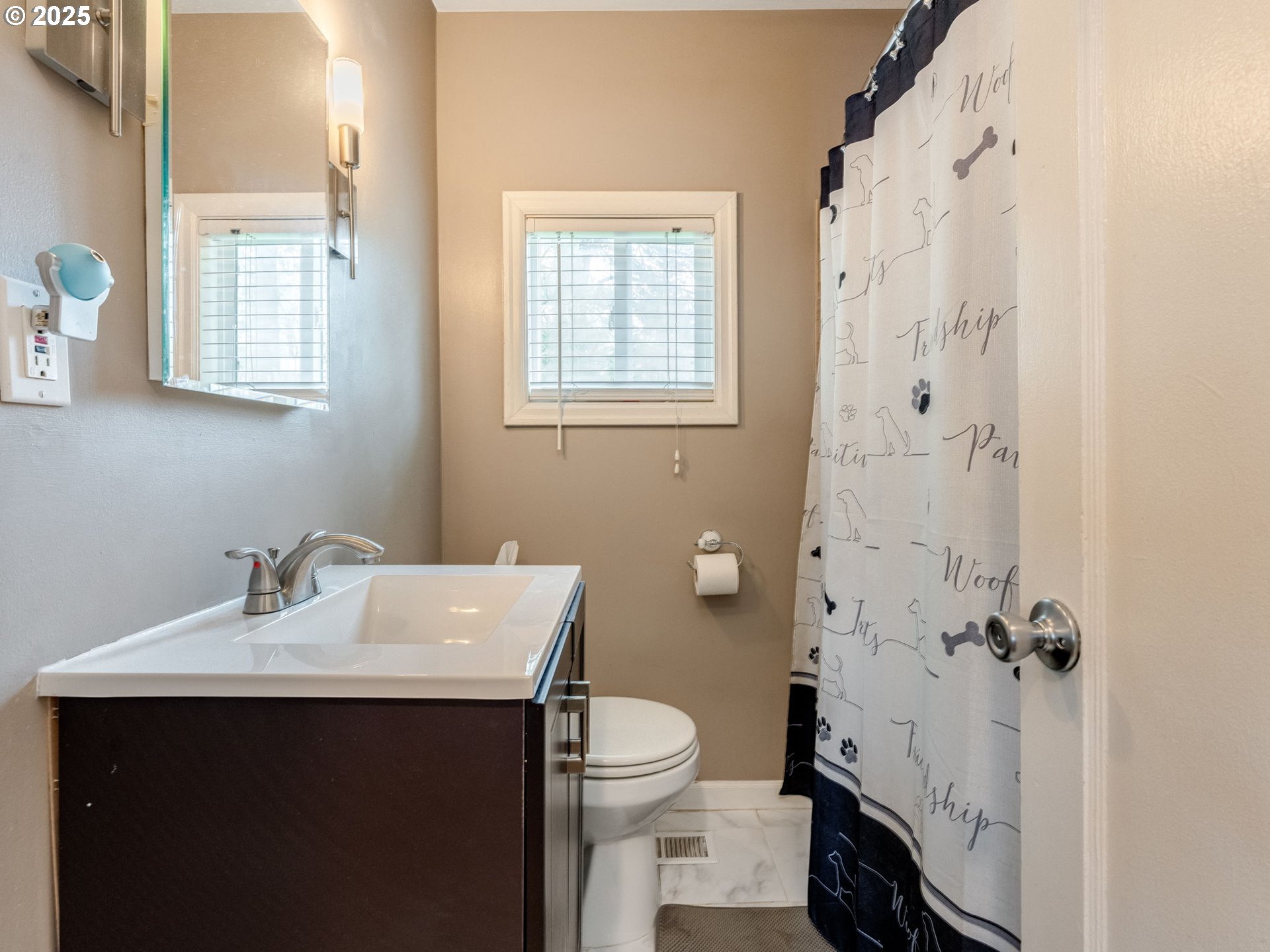9577 SE TENINO CT