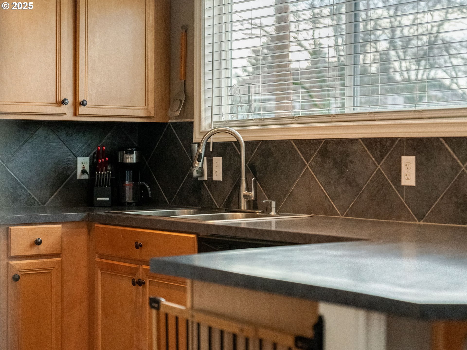 9577 SE TENINO CT