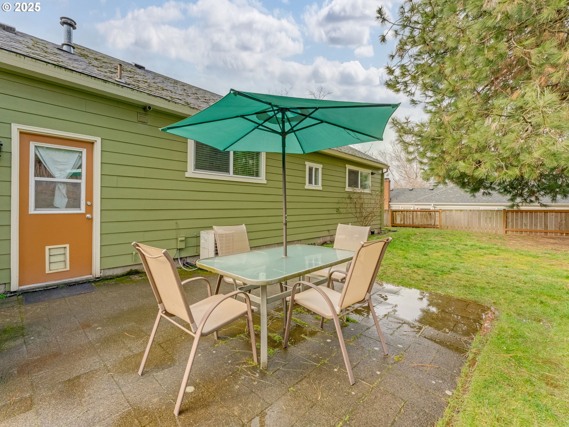 9577 SE TENINO CT
