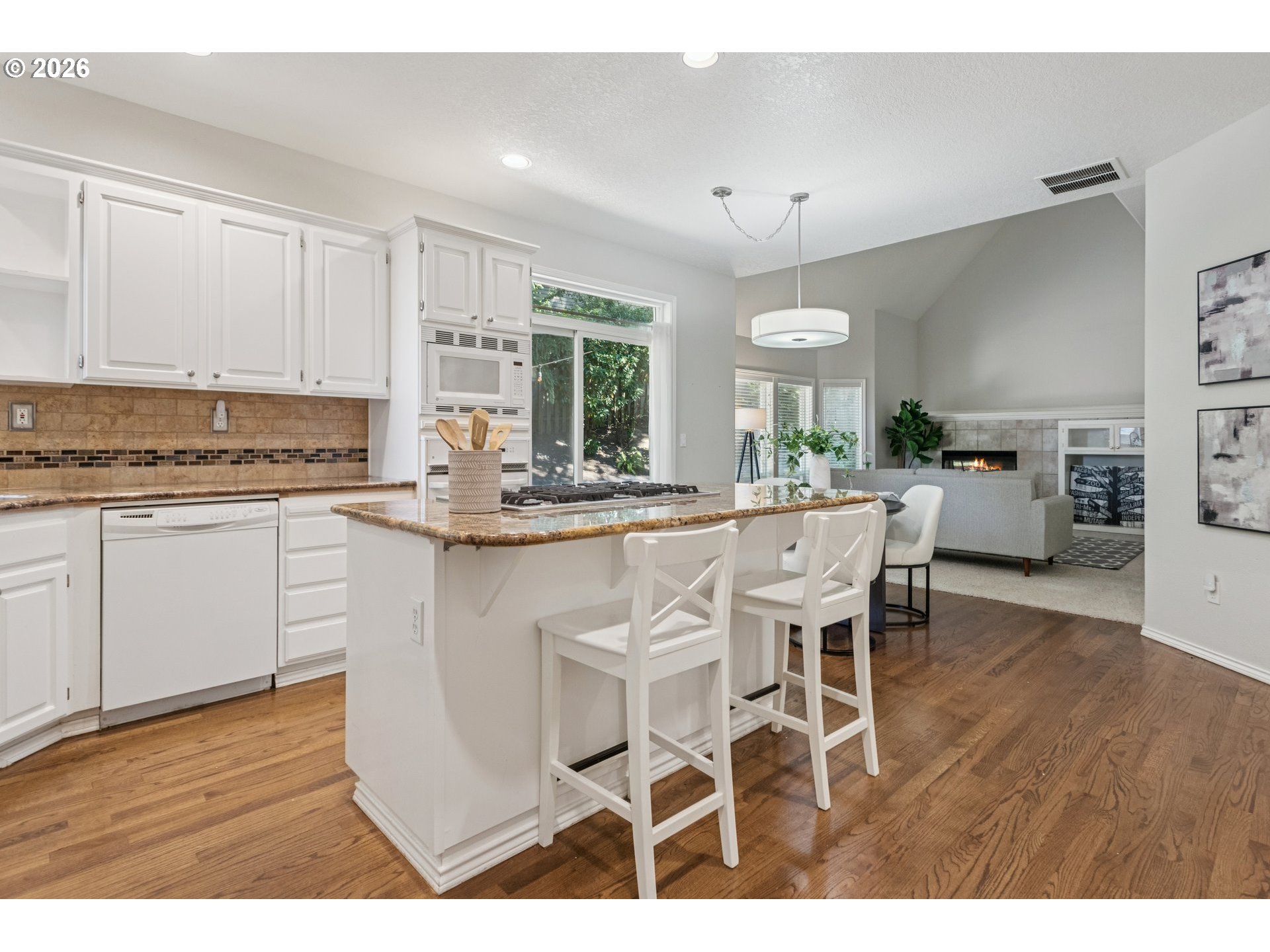 5633 SW KRUSE RIDGE DR