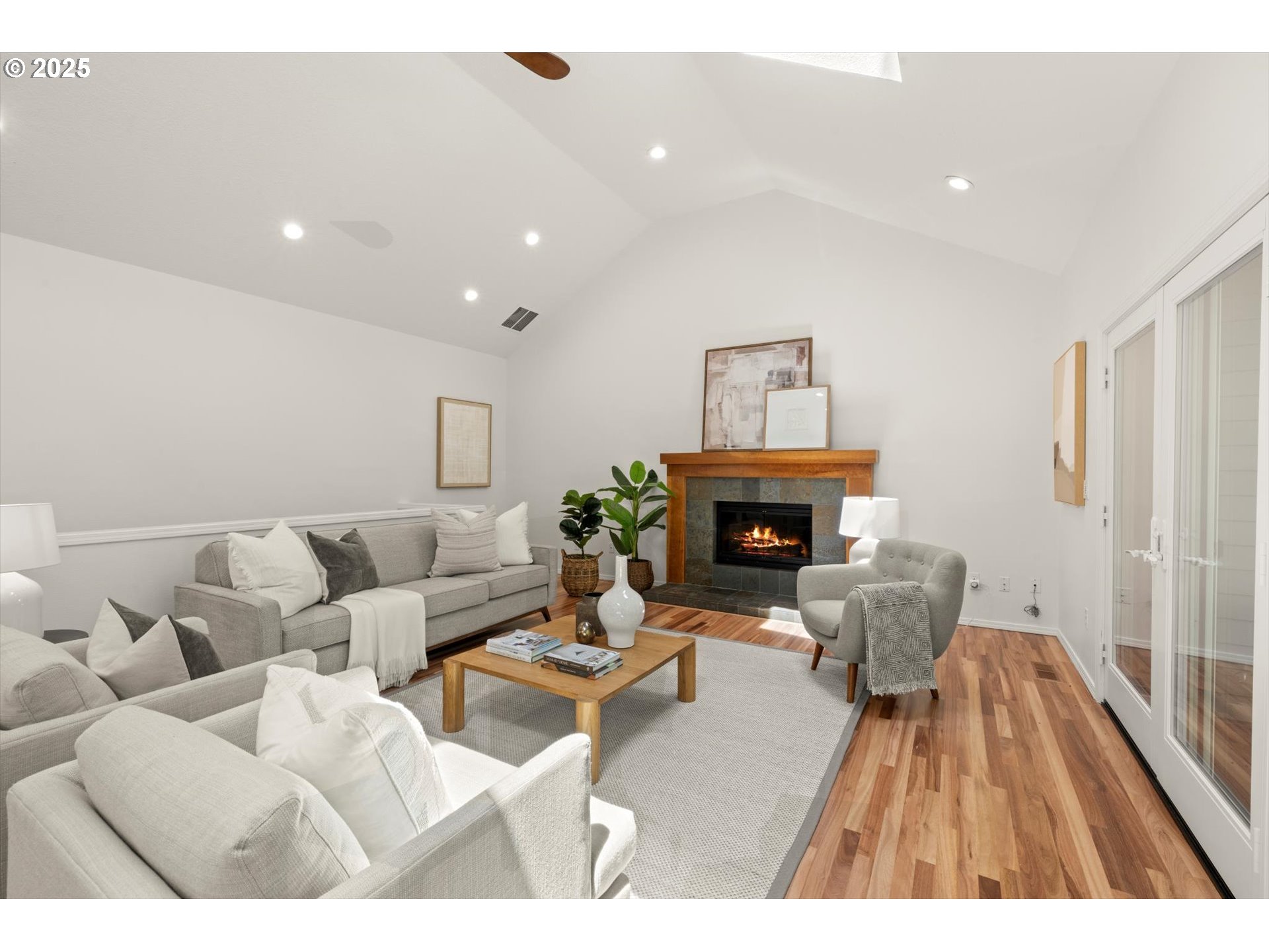 1911 NW NORFOLK CT