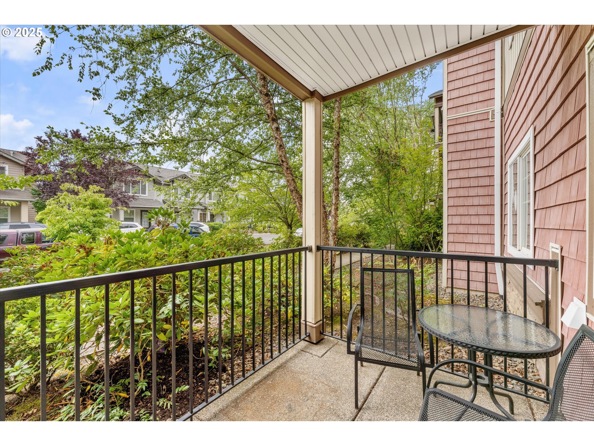 10664 NE HOLLY ST 104, Hillsboro Unit: 104