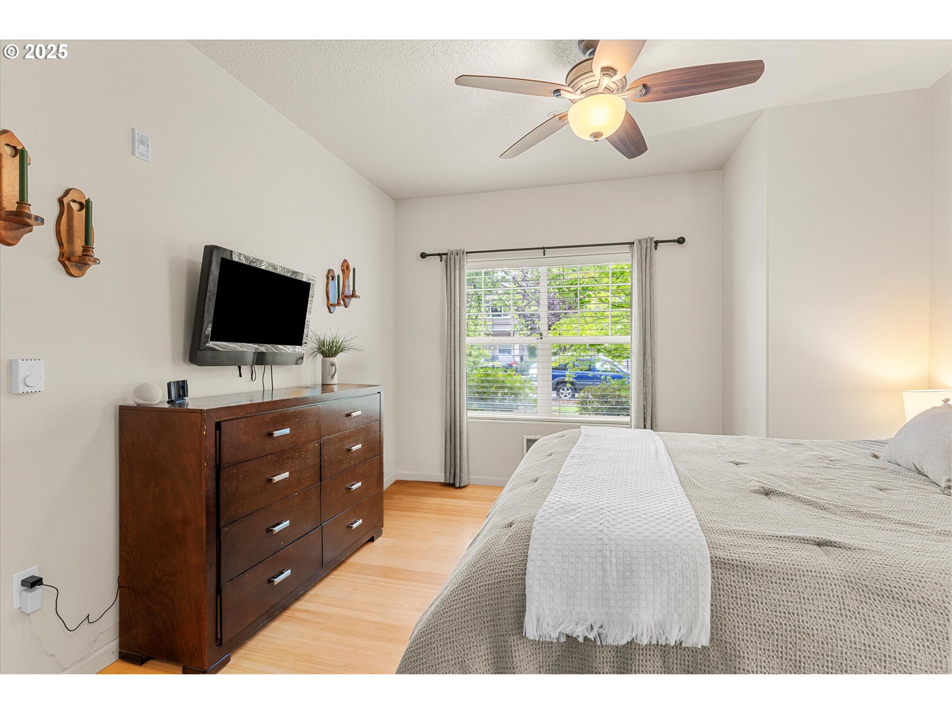 10664 NE HOLLY ST 104, Hillsboro Unit: 104