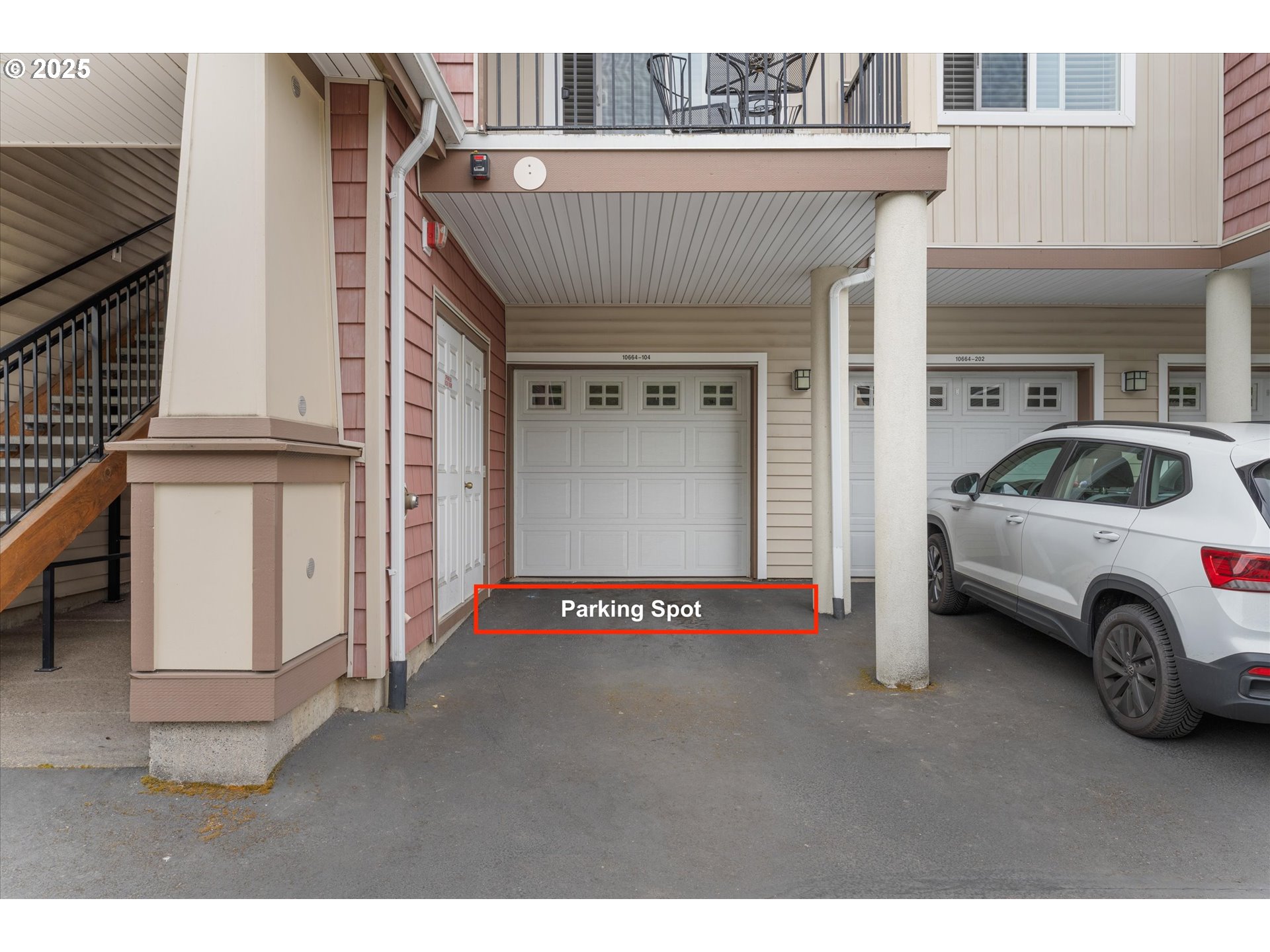 10664 NE HOLLY ST 104, Hillsboro Unit: 104