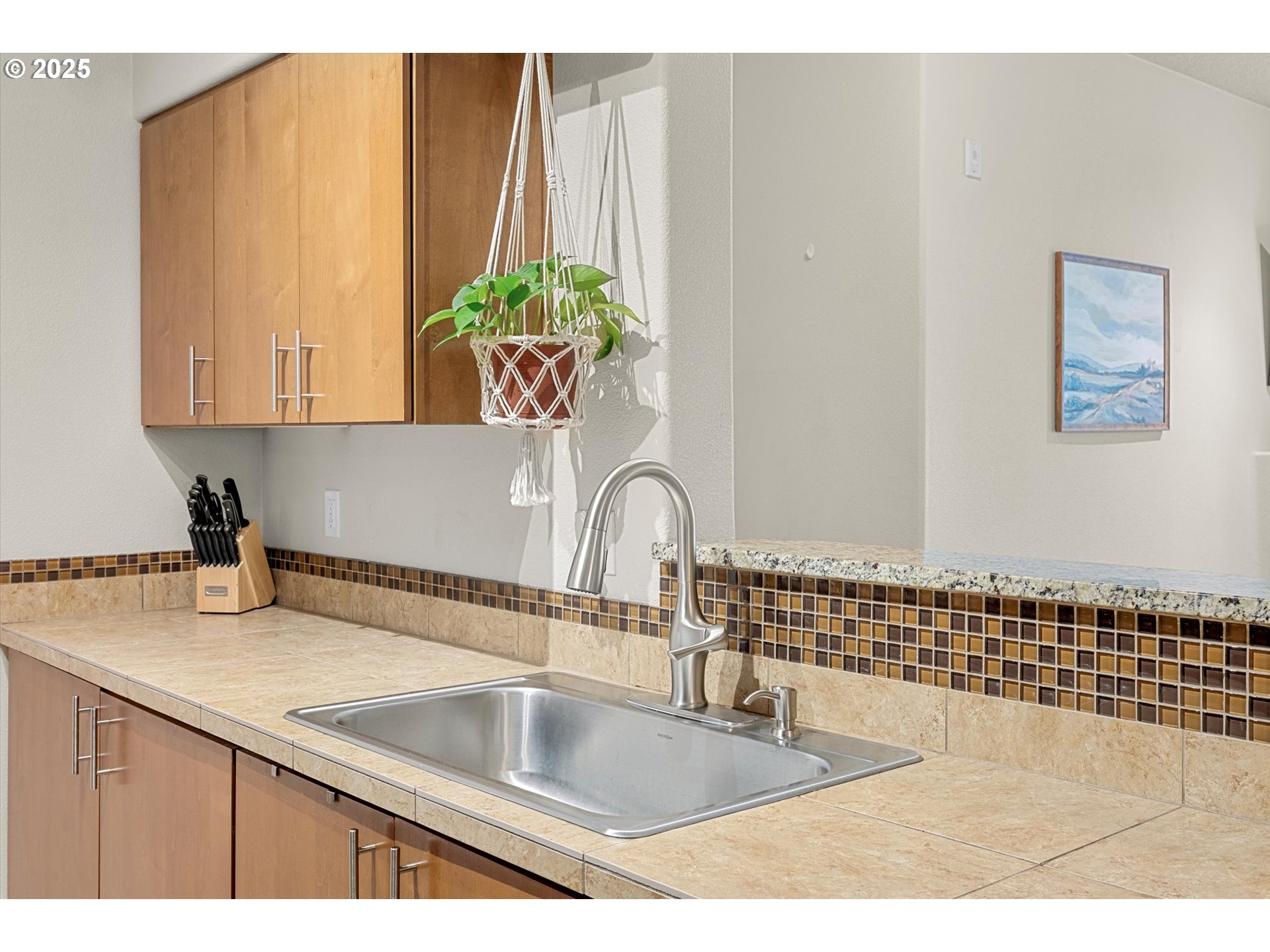 10664 NE HOLLY ST 104, Hillsboro Unit: 104