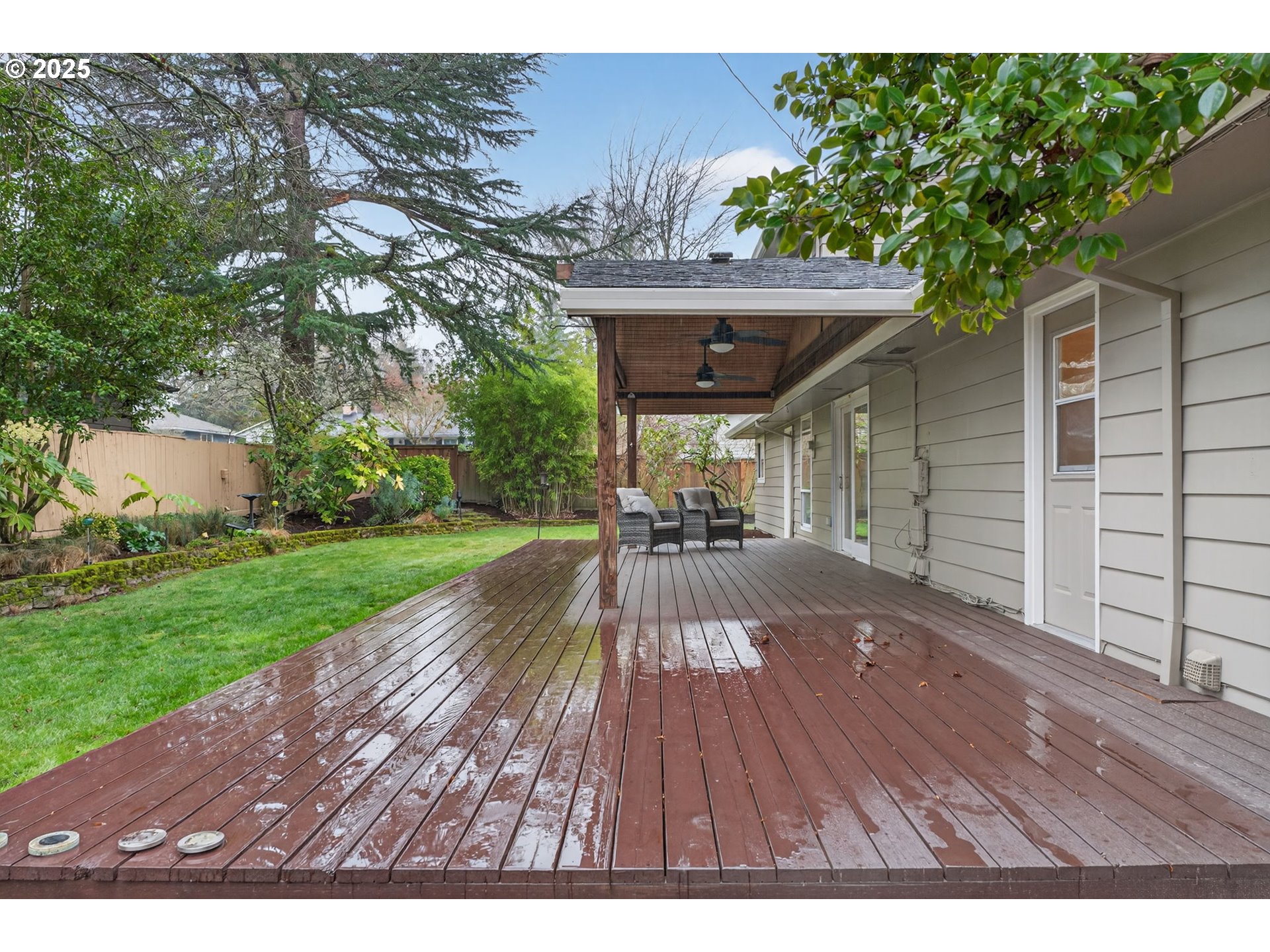 1480 SW HILLDALE AVE