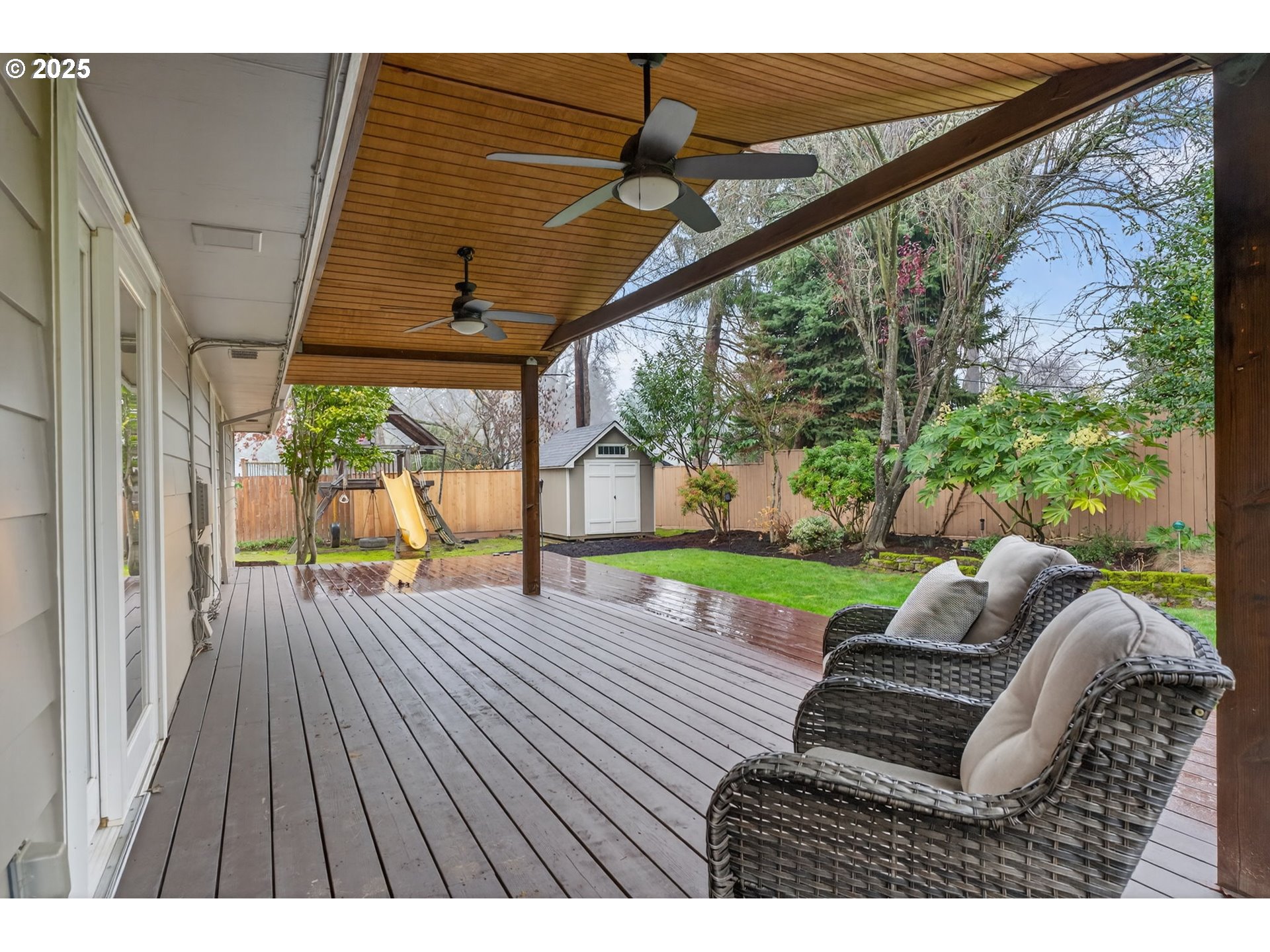 1480 SW HILLDALE AVE