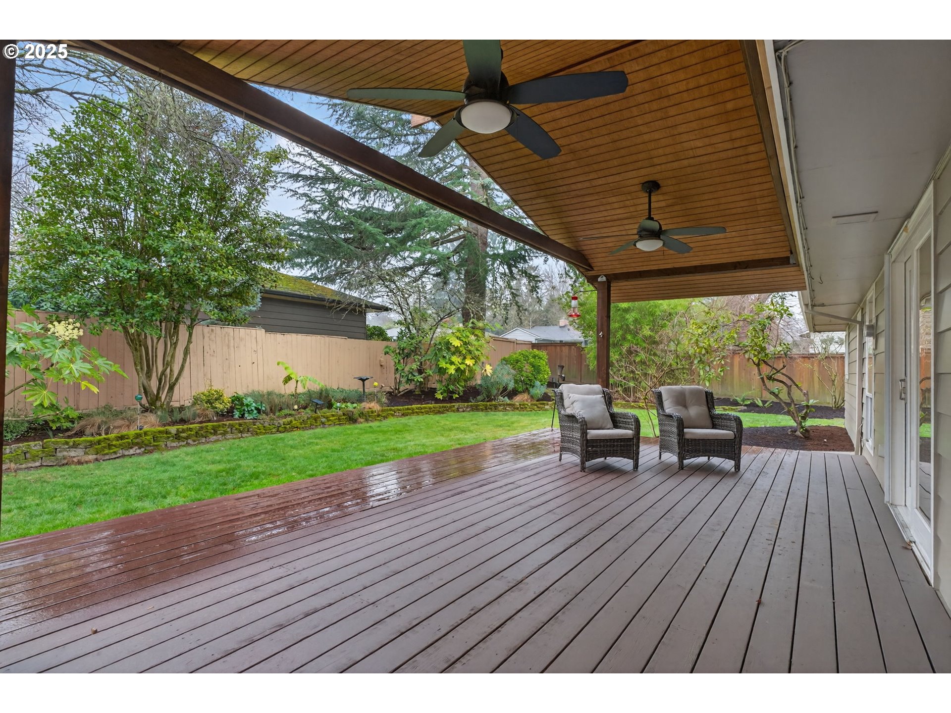 1480 SW HILLDALE AVE