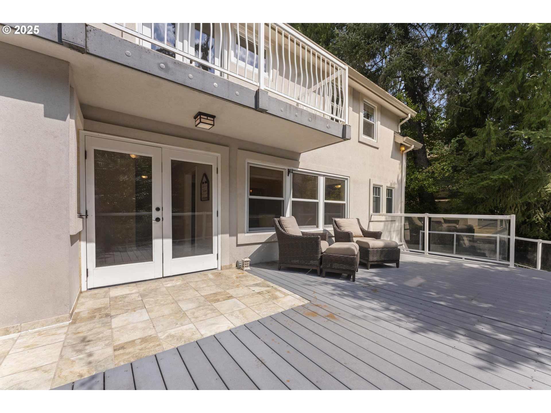 1604 COUNTRY CLUB RD