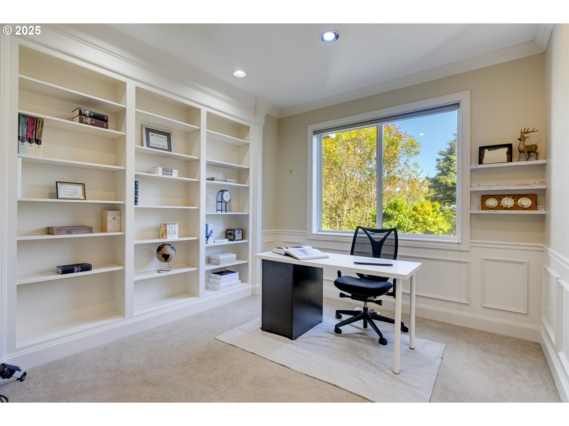 12889 NW LORRAINE DR