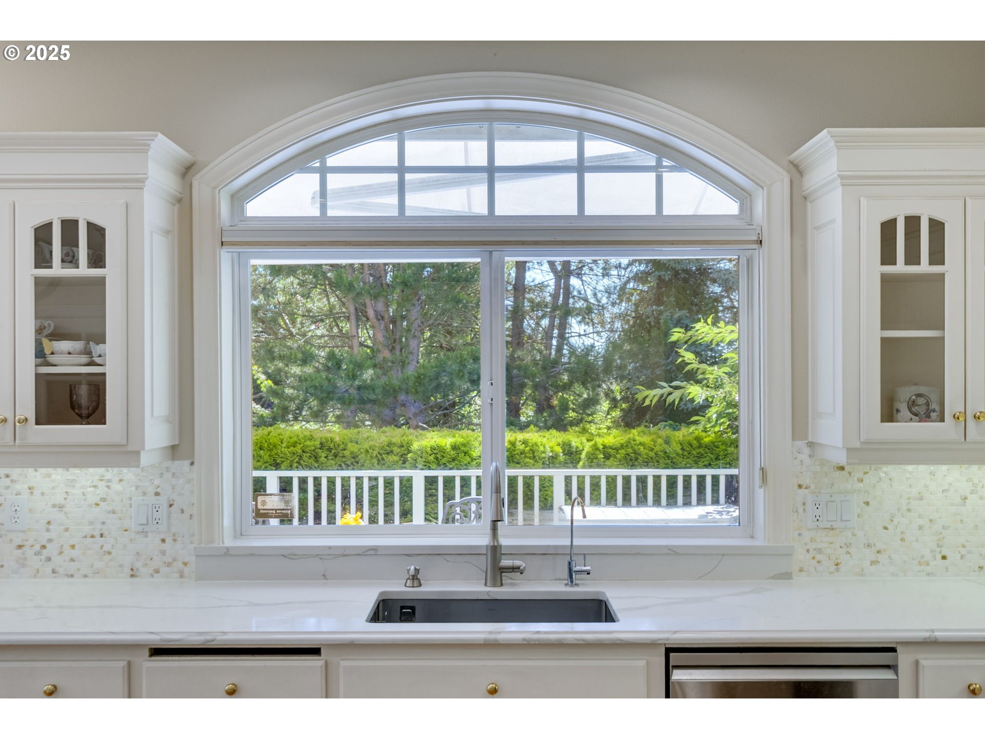 12889 NW LORRAINE DR