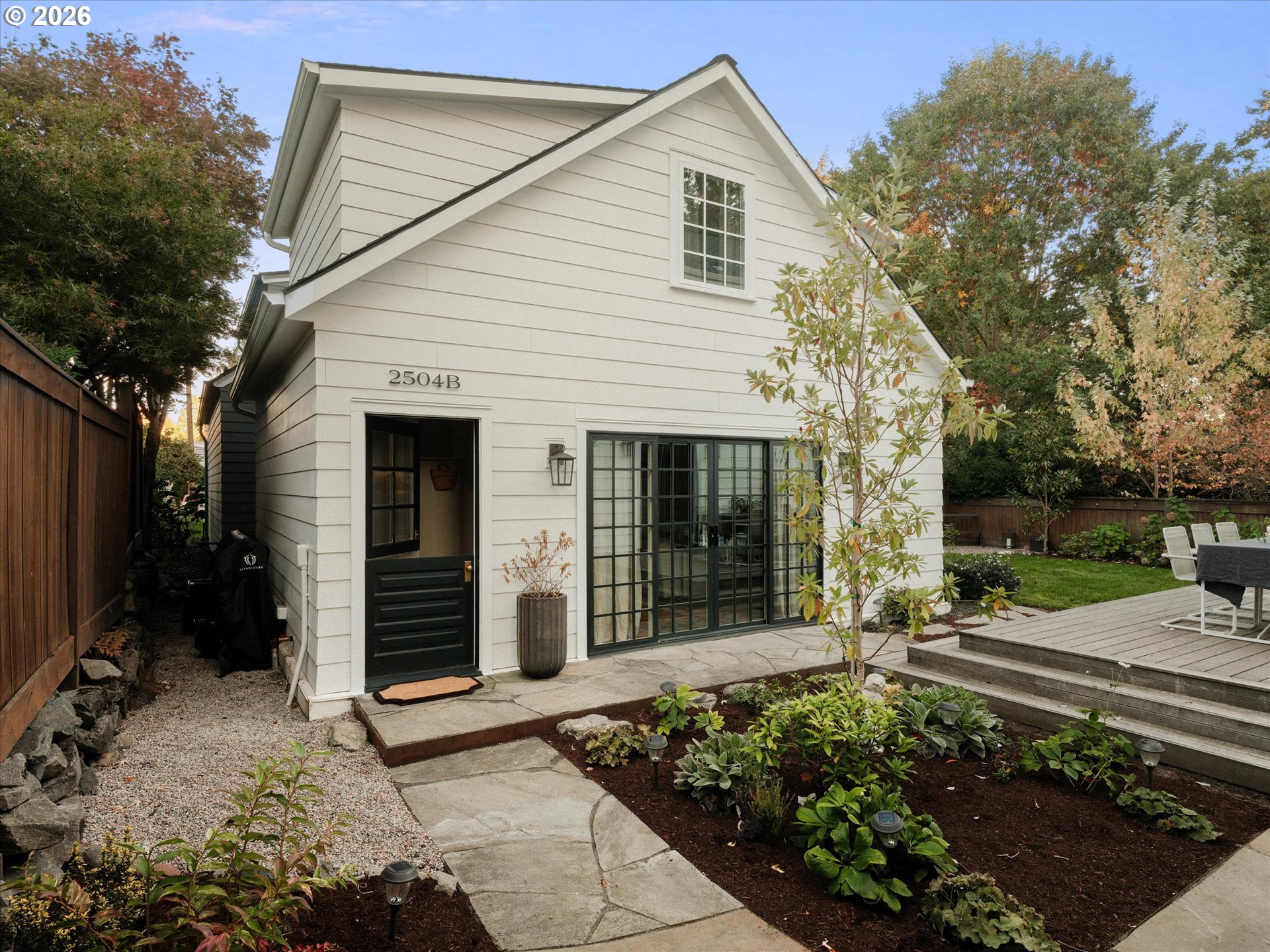 2504 NE 35TH AVE