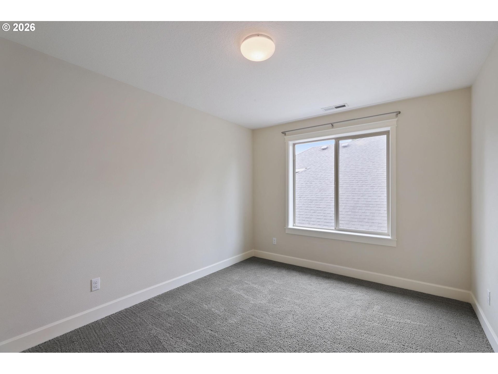 655 NW WILLOW GLEN PL