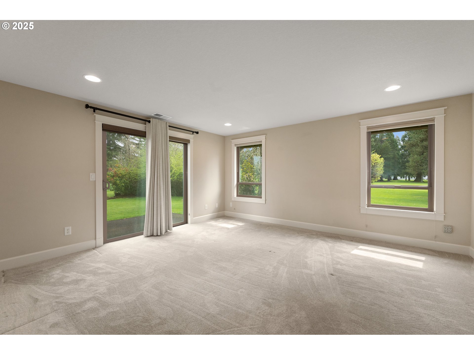 1120 NW BAKER CREEK RD, McMinnville