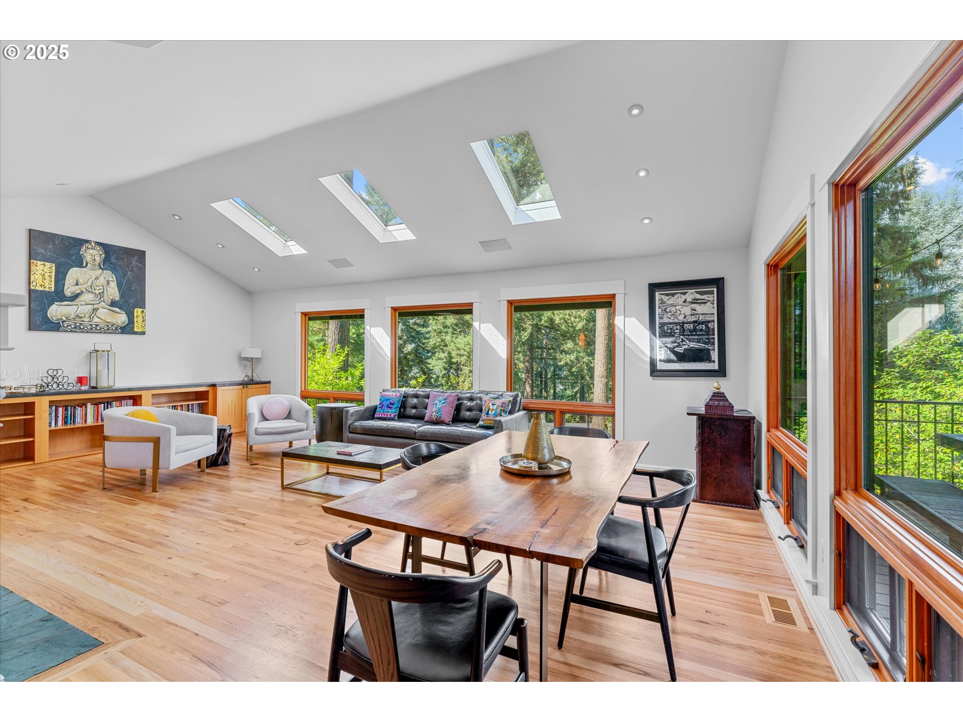 2883 SW CHAMPLAIN DR