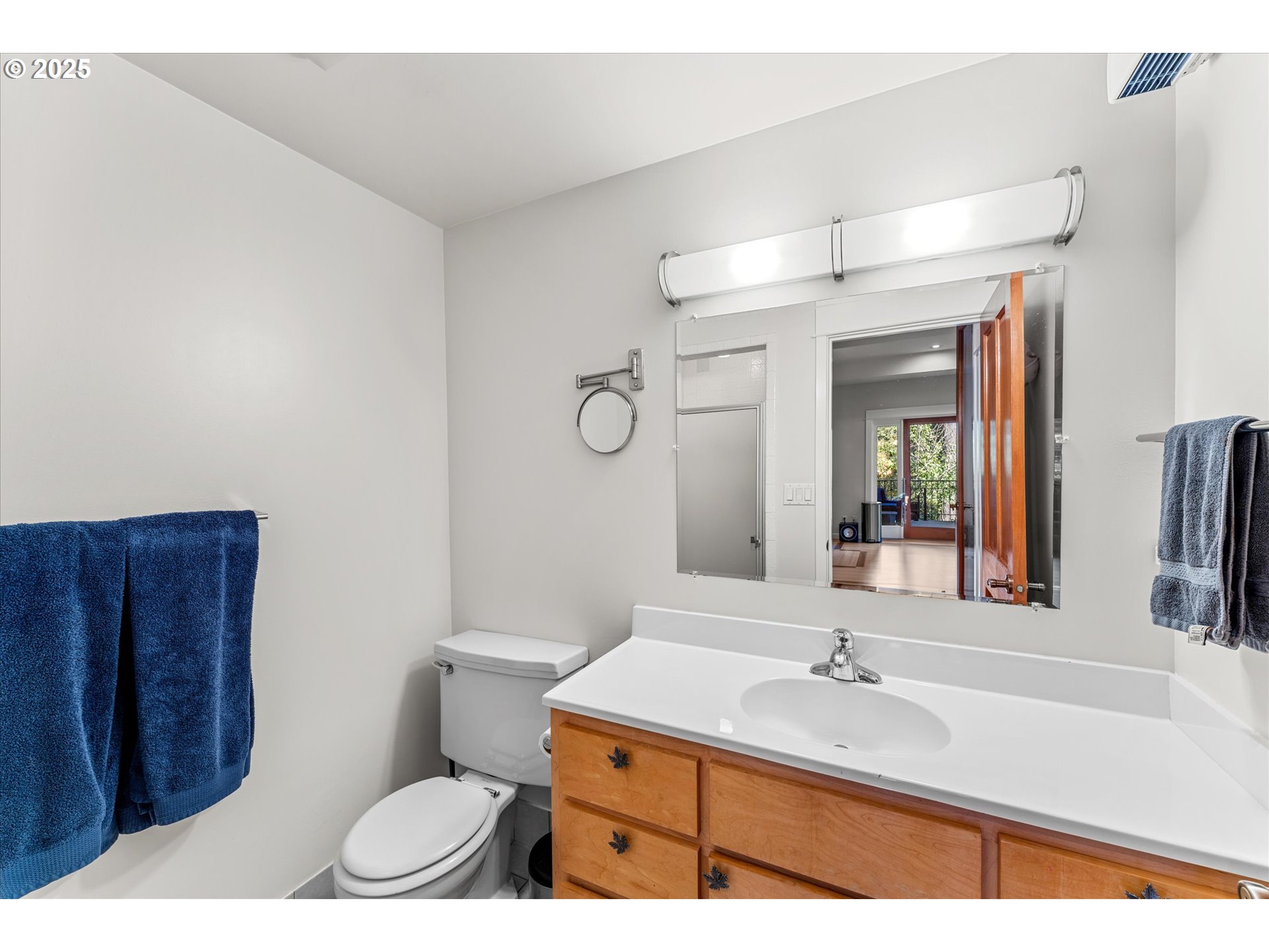 2883 SW CHAMPLAIN DR