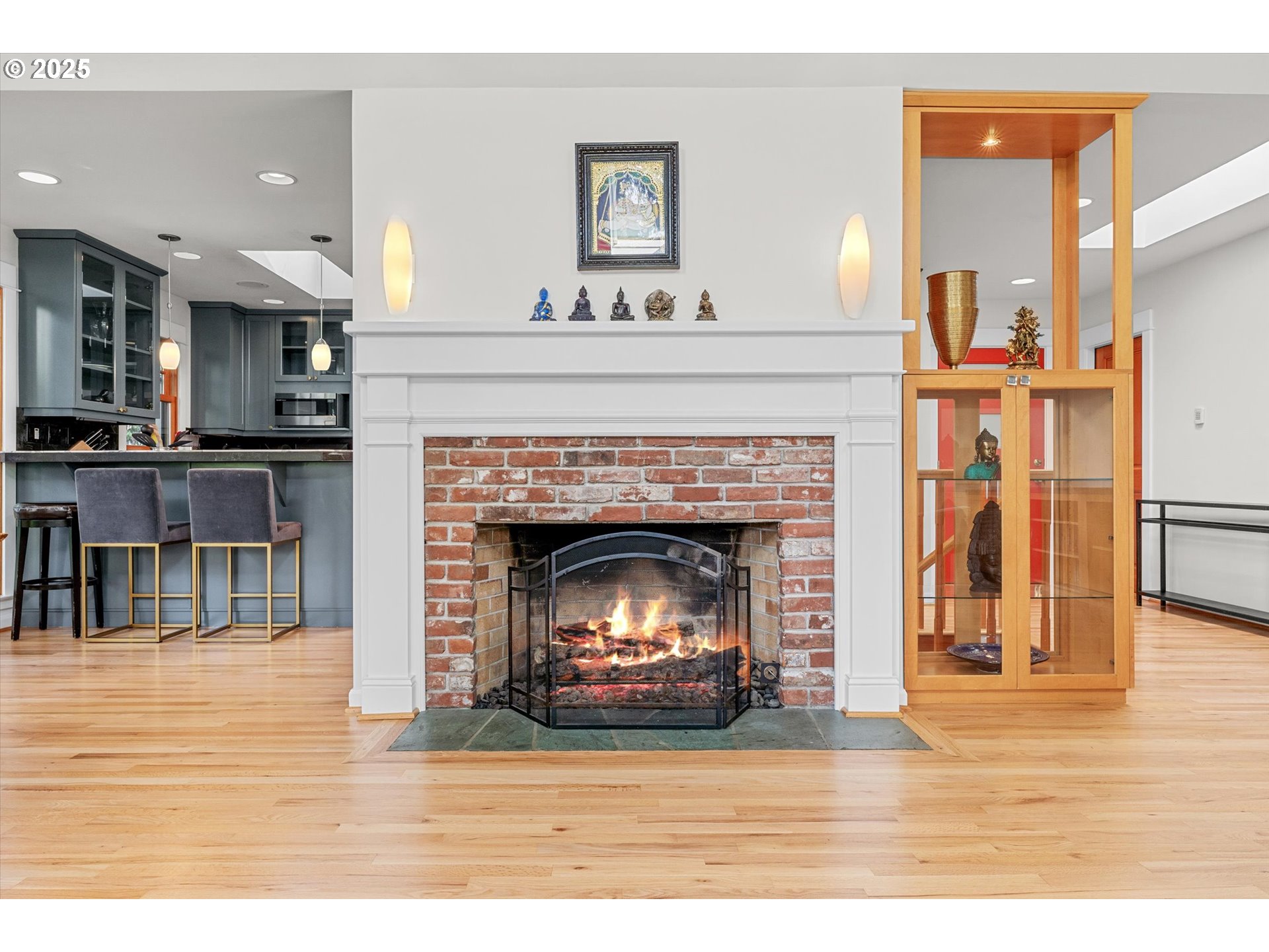 2883 SW CHAMPLAIN DR