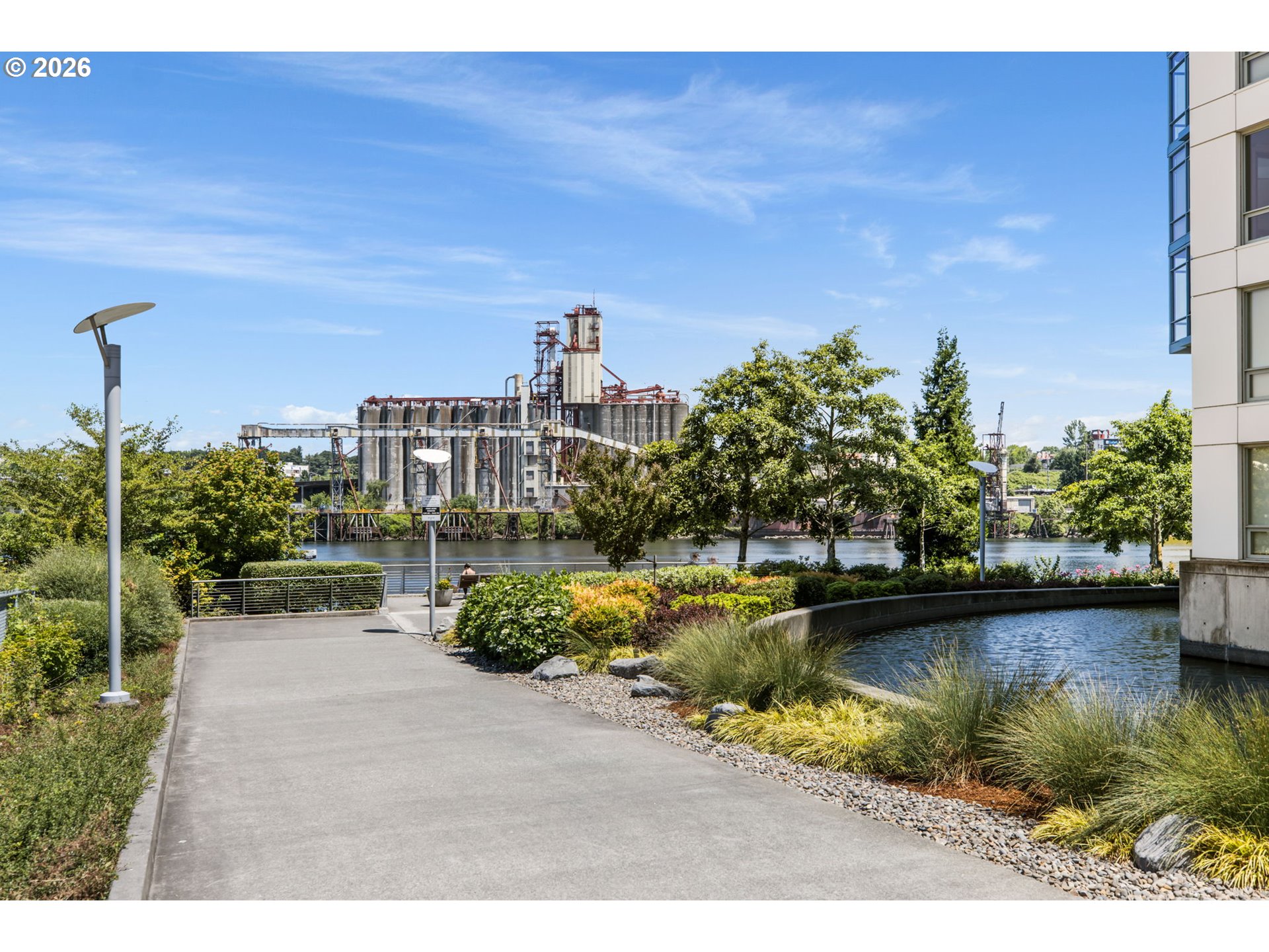 1310 NW NAITO PKWY 805
