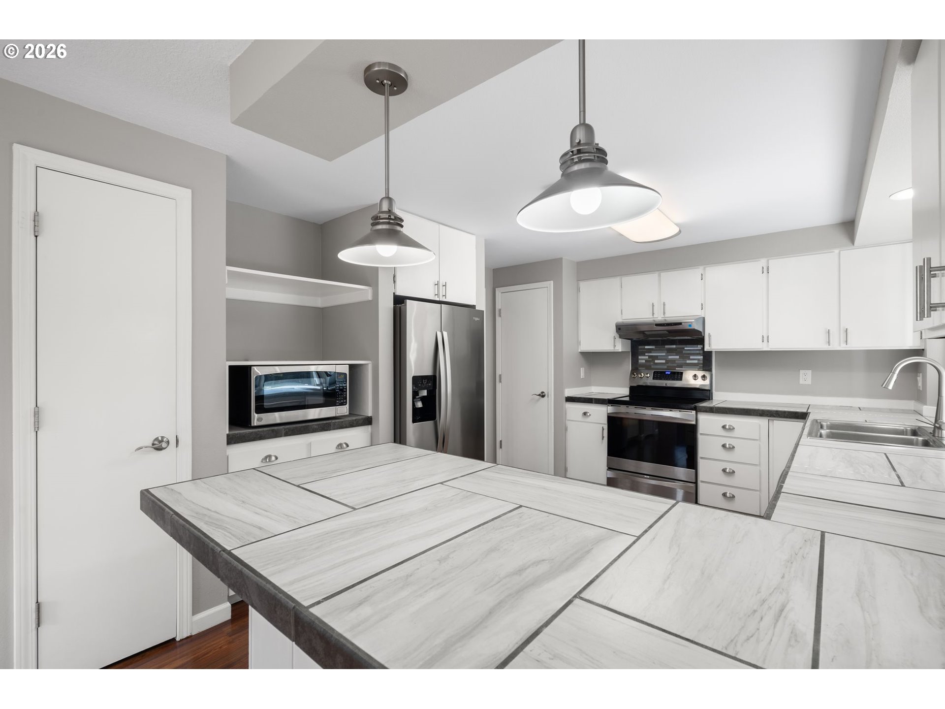 12245 SW ANN CT