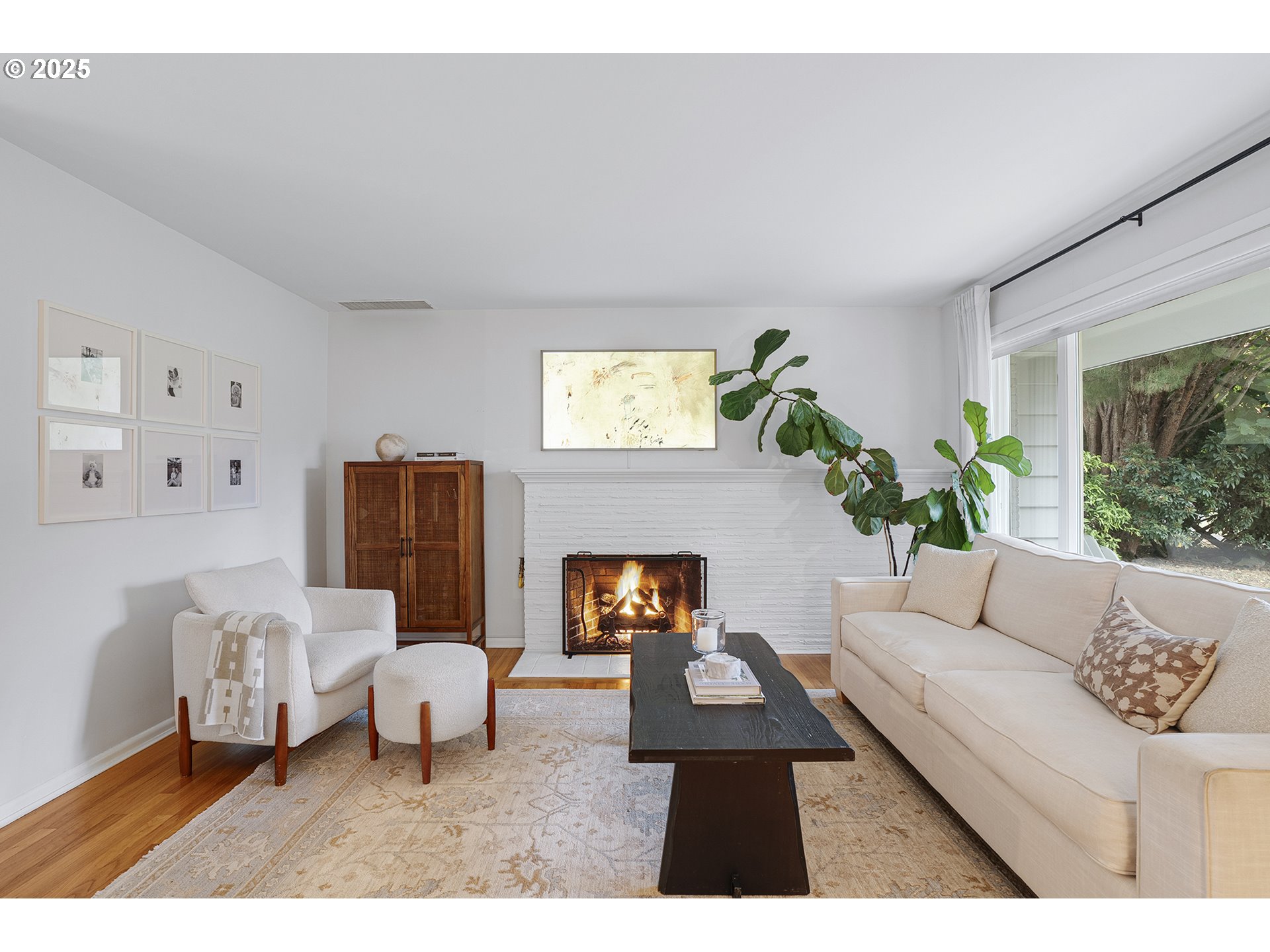 2060 SW KNOLLCREST DR