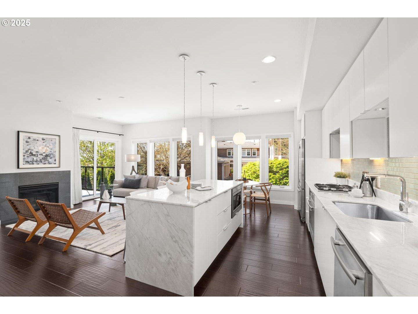 3034 NW MONTARA LOOP 104