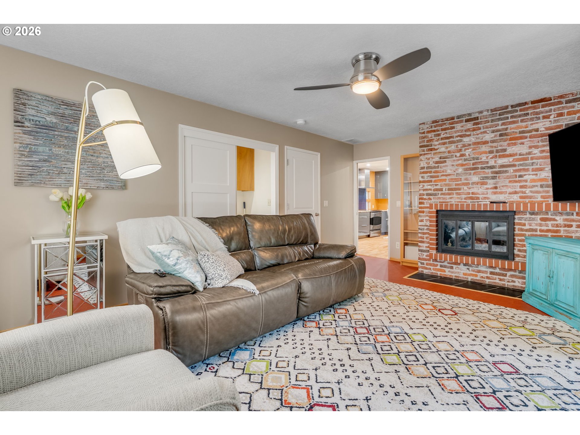 1440 NW JENNE AVE