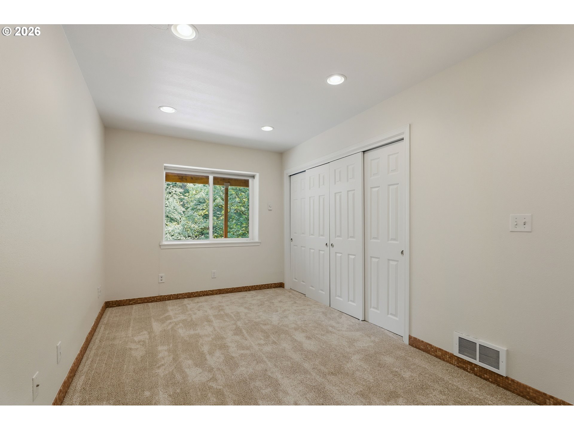 9592 NW ARBORVIEW DR