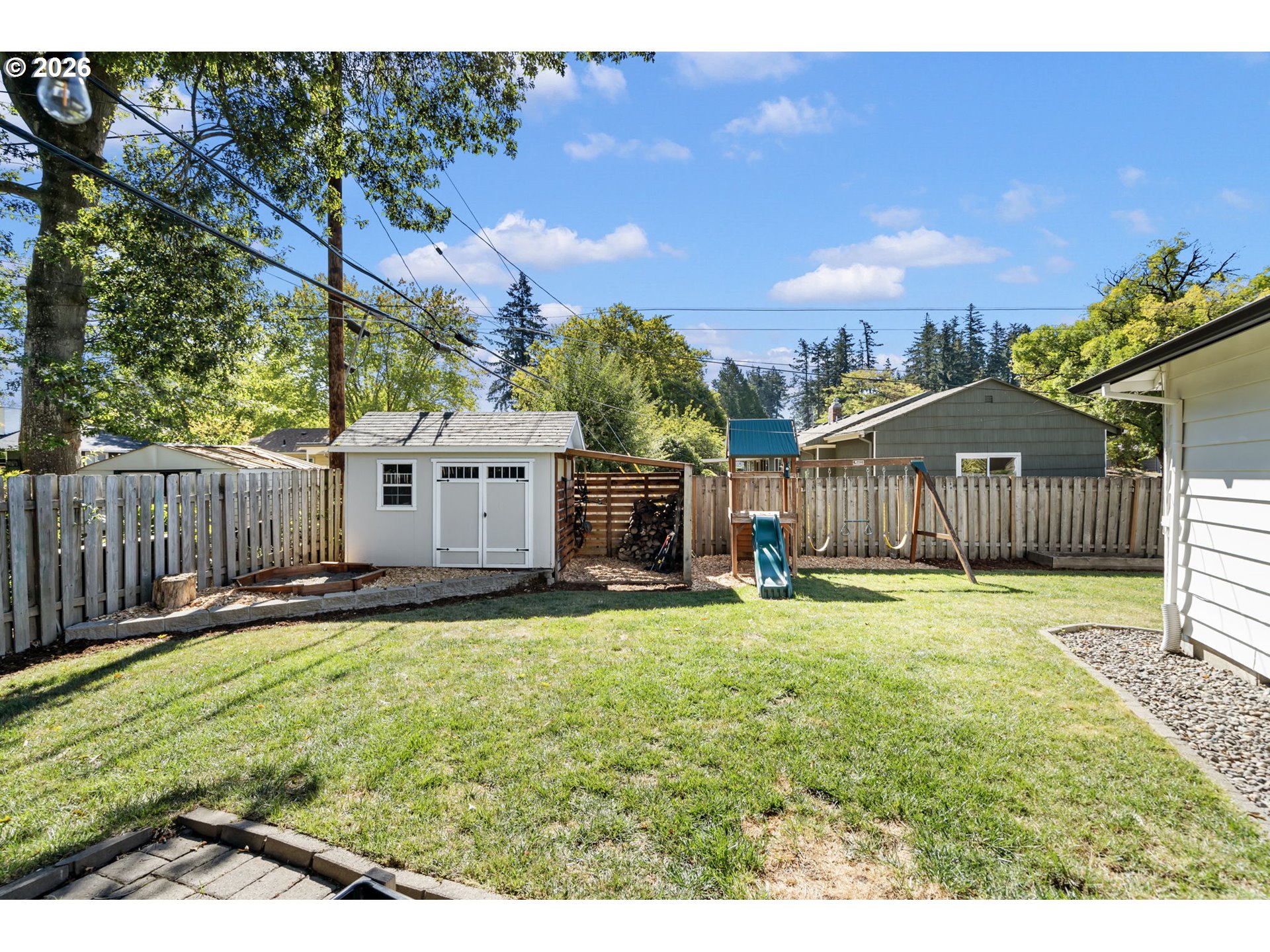 2140 SW HUNTINGTON AVE