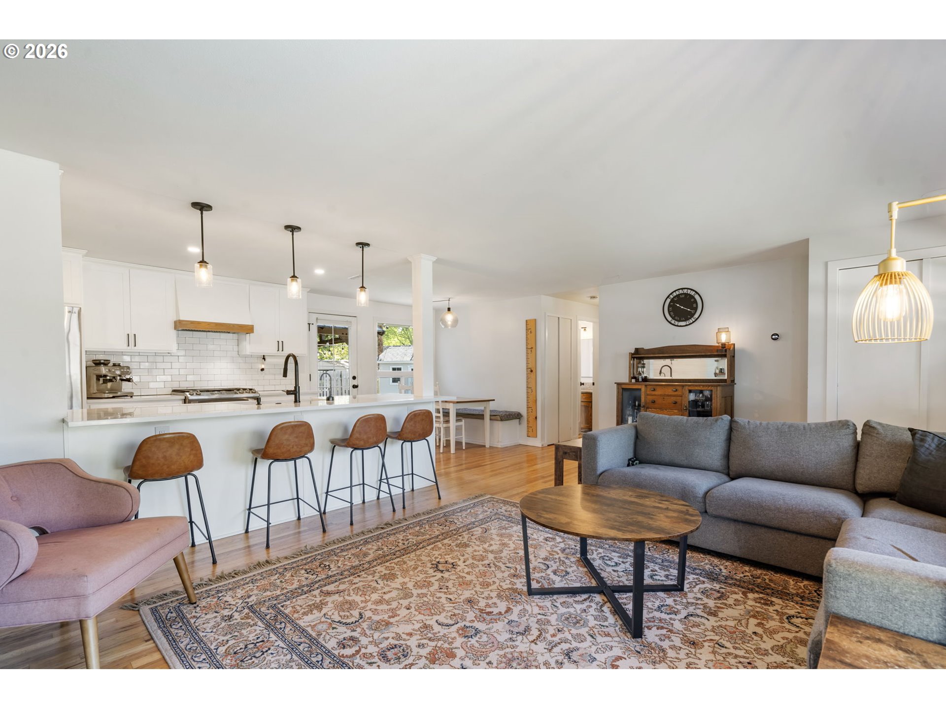 2140 SW HUNTINGTON AVE