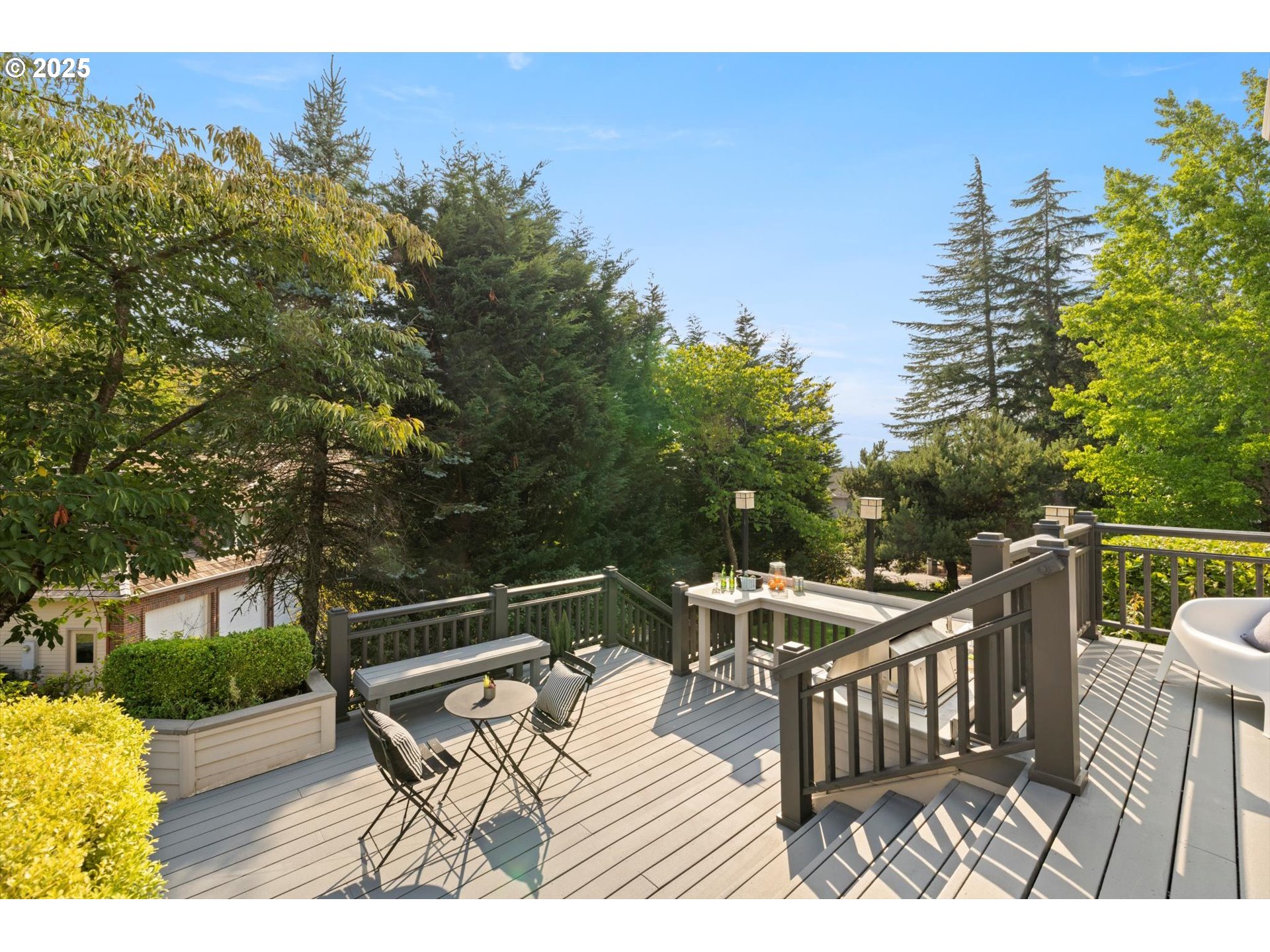 1357 NW BENFIELD DR