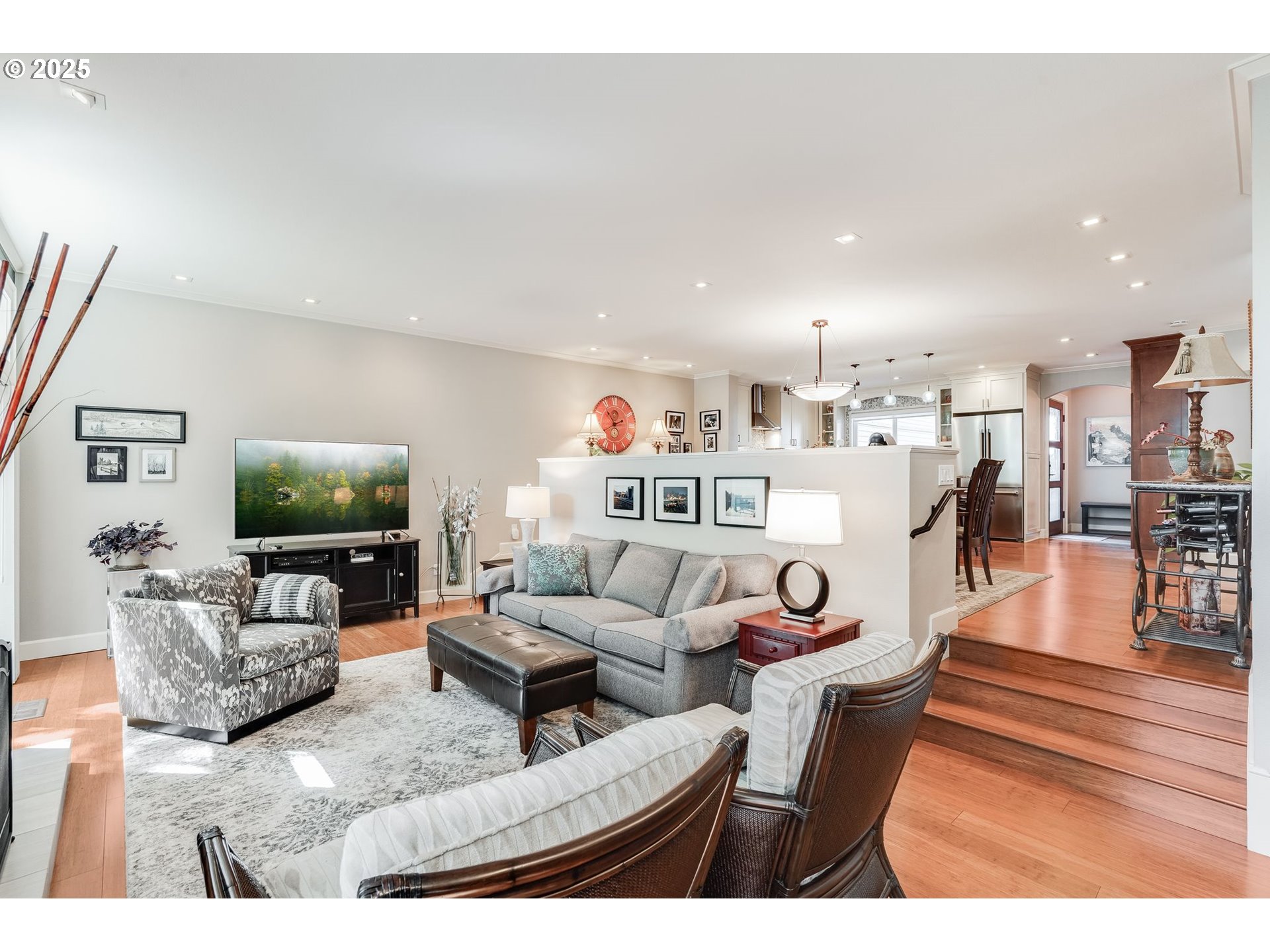 92 GREENRIDGE CT