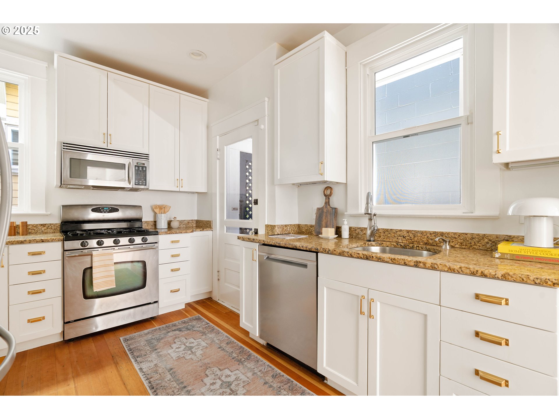 114 SE 17TH AVE