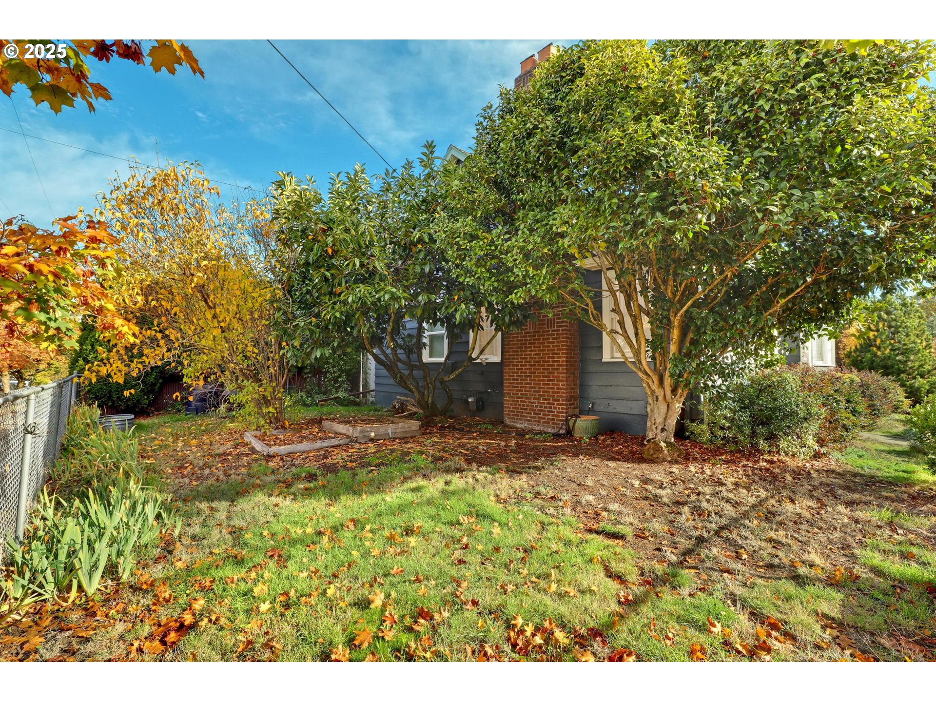 621 NE AINSWORTH ST, Portland