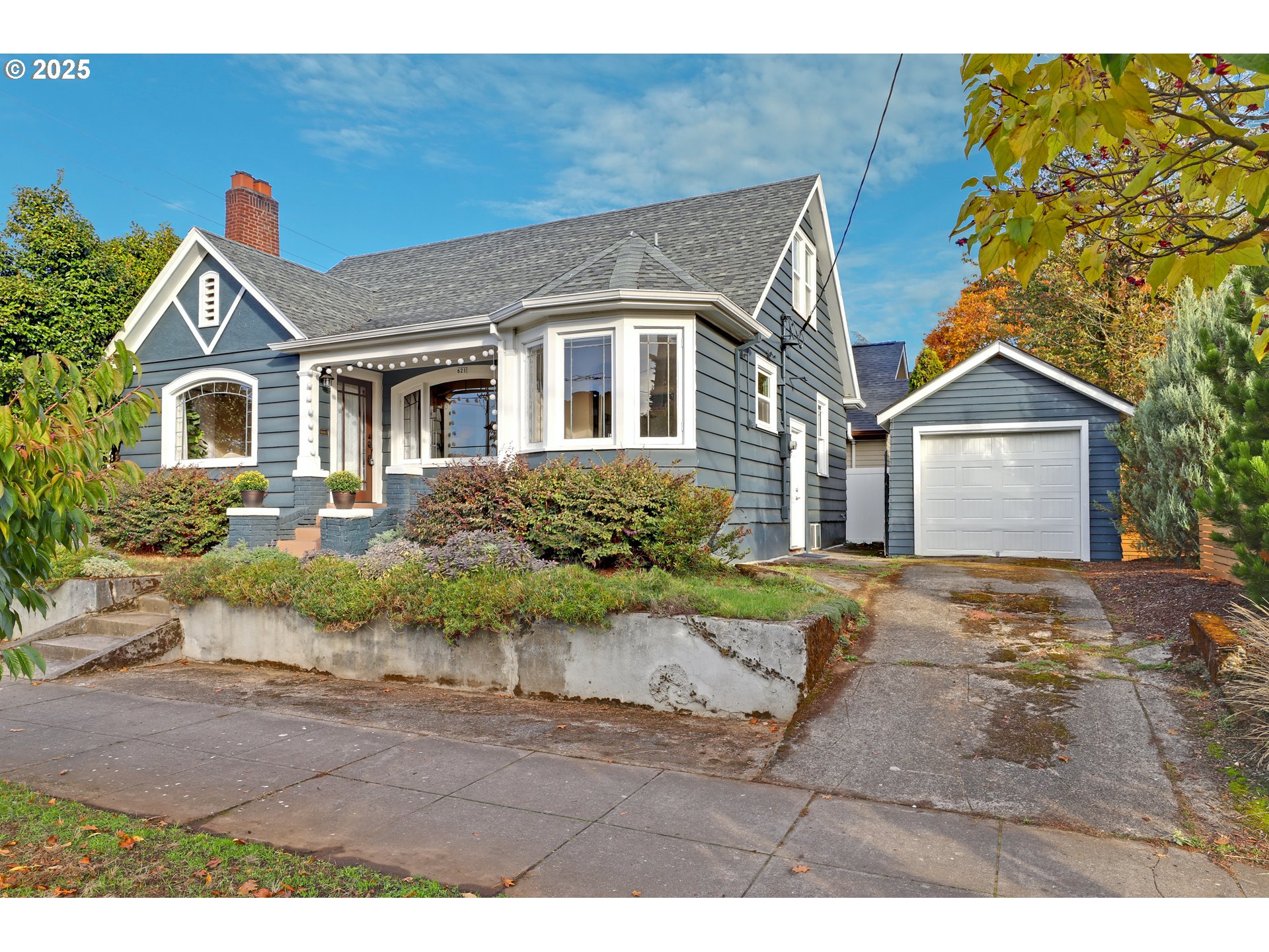 621 NE AINSWORTH ST, Portland