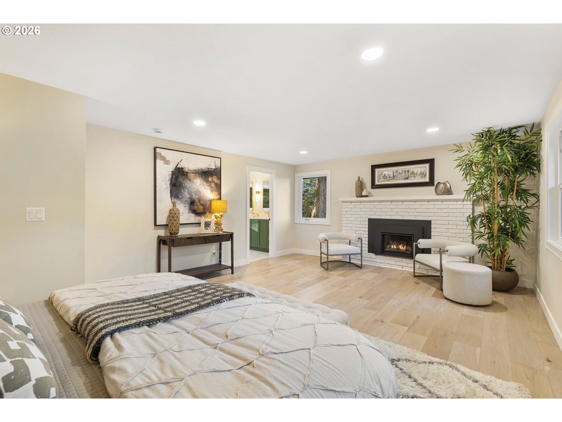 17706 TREE TOP WAY