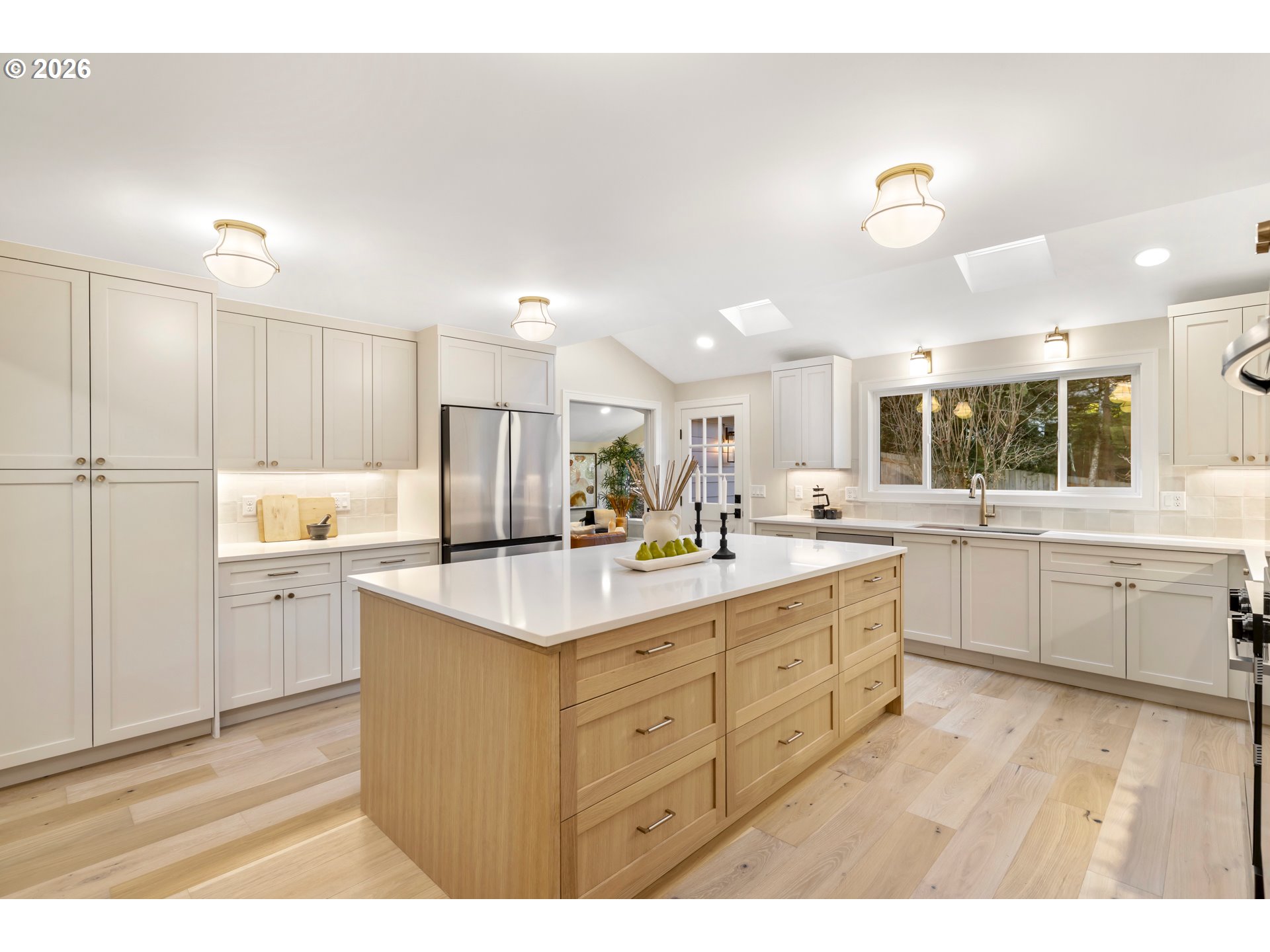 17706 TREE TOP WAY