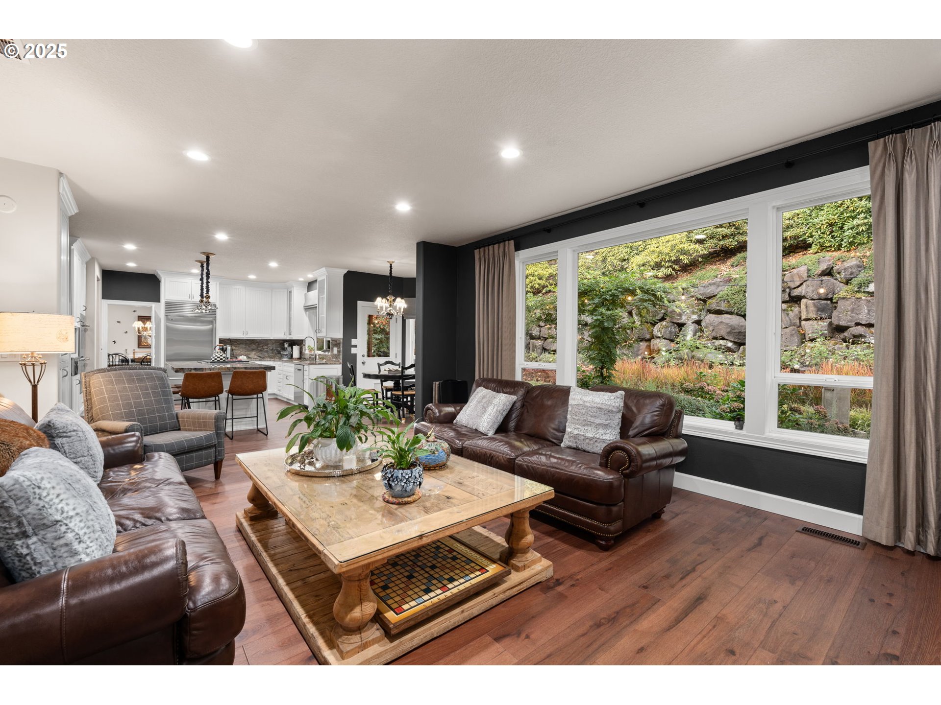 7717 NW BLUE POINTE LN