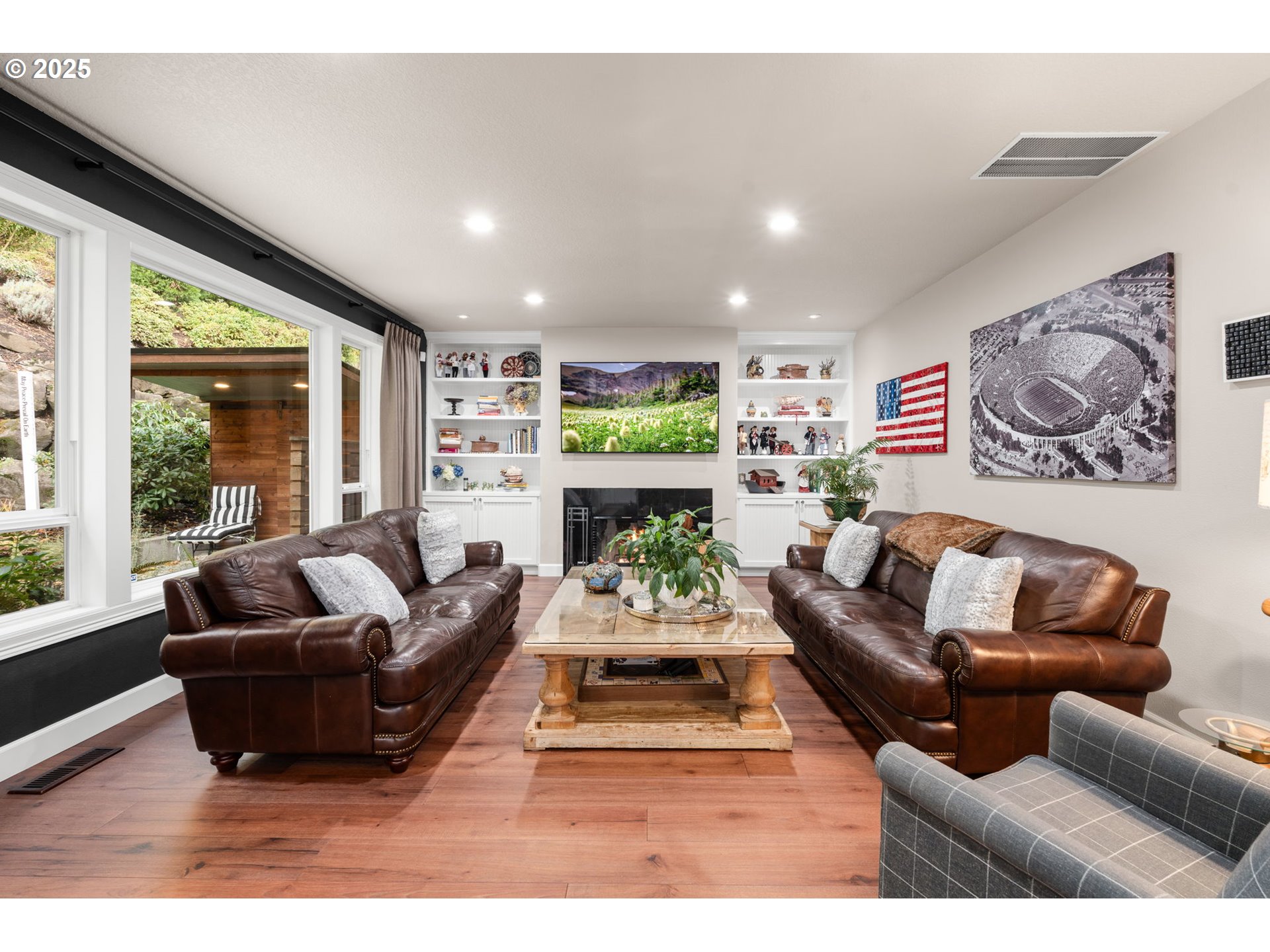 7717 NW BLUE POINTE LN