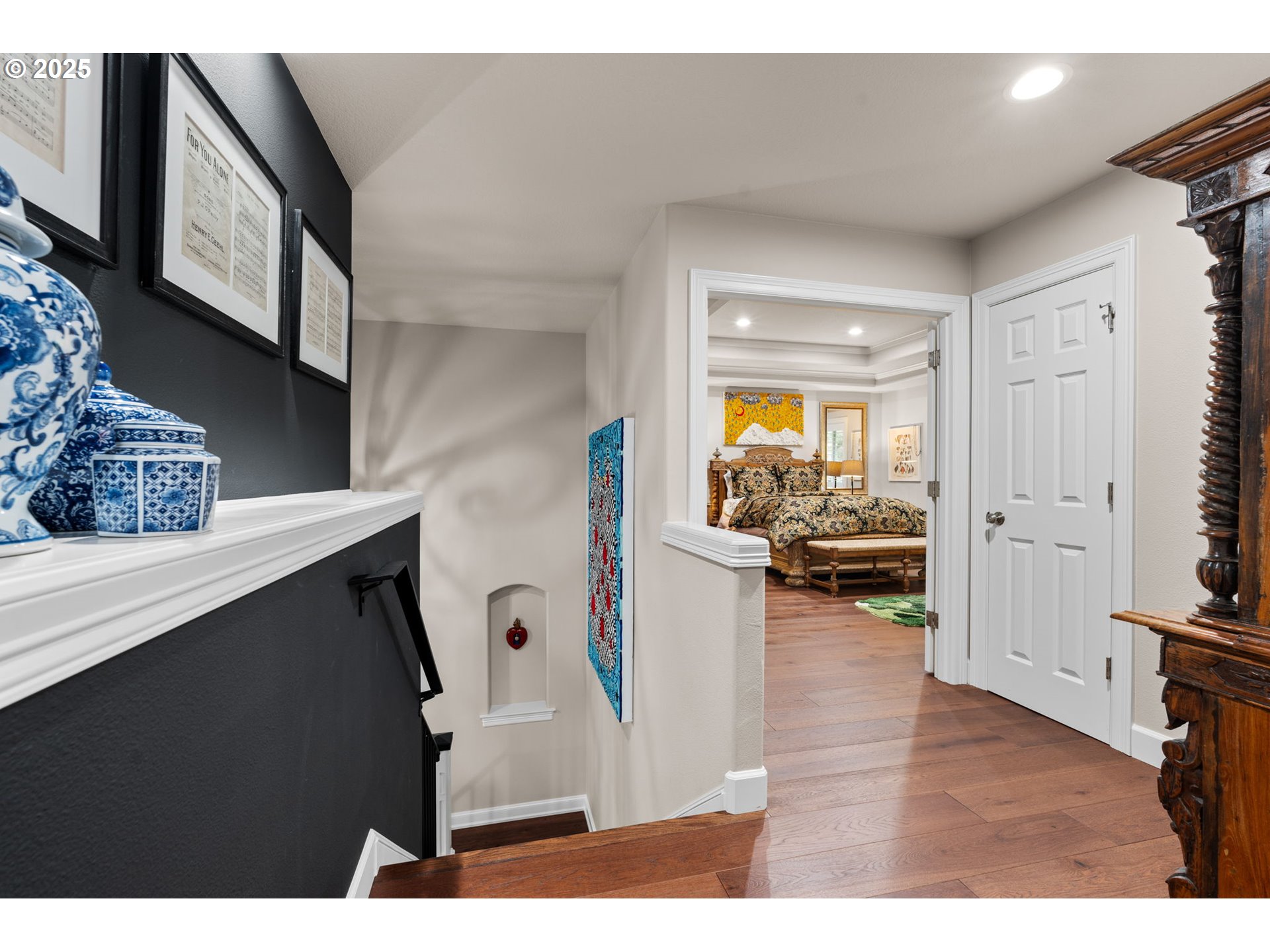 7717 NW BLUE POINTE LN