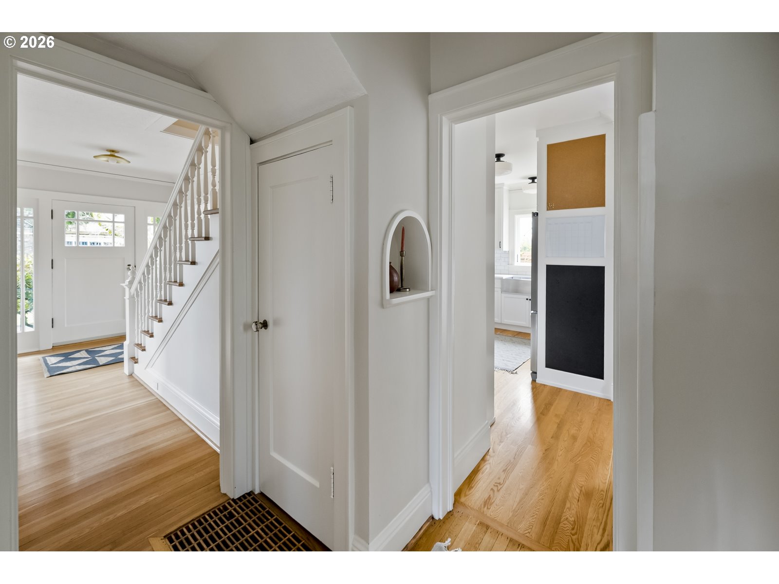 4033 NE KLICKITAT ST